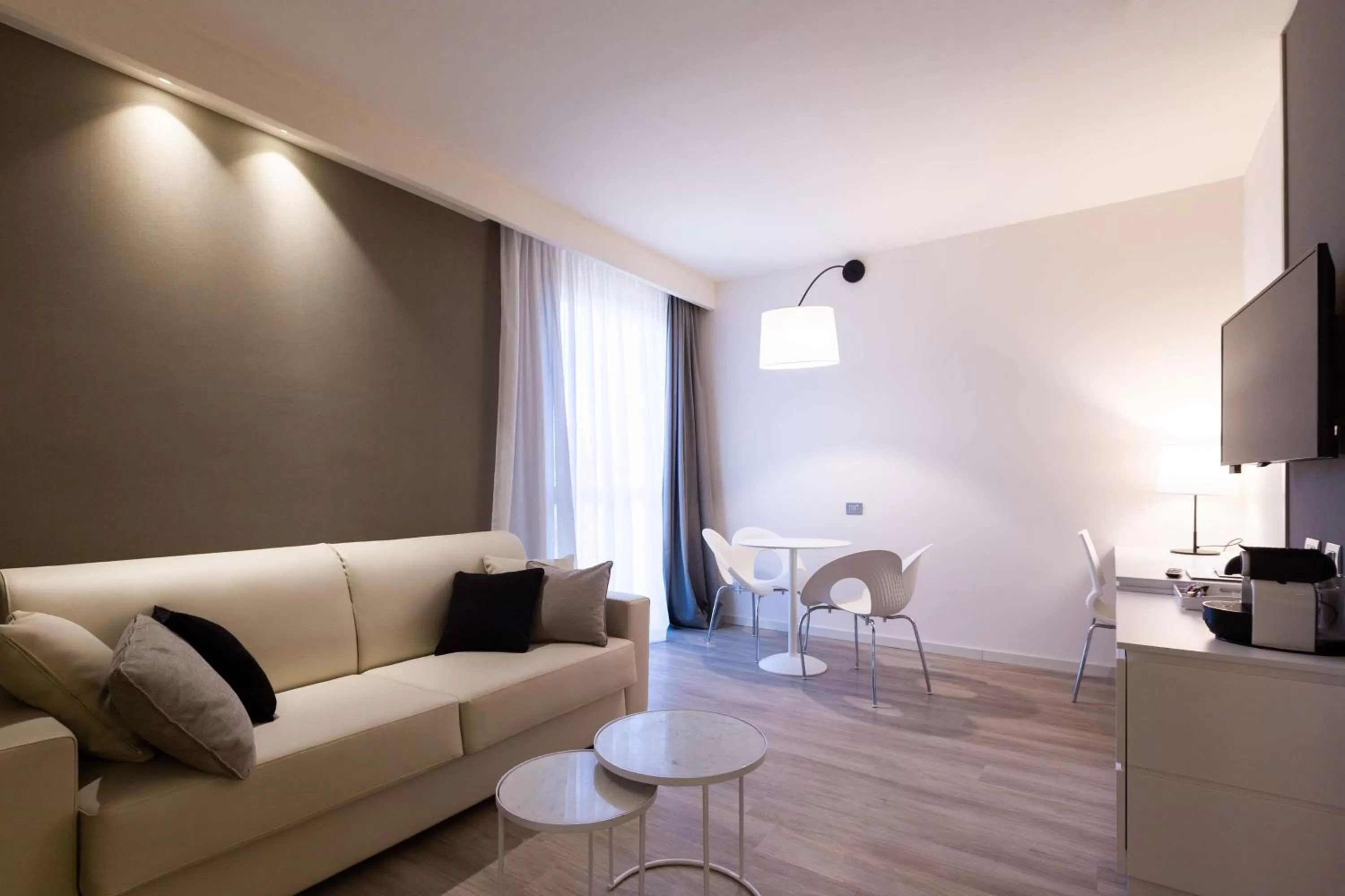 Bedroom in Best Western Plus Tower Hotel Bologna