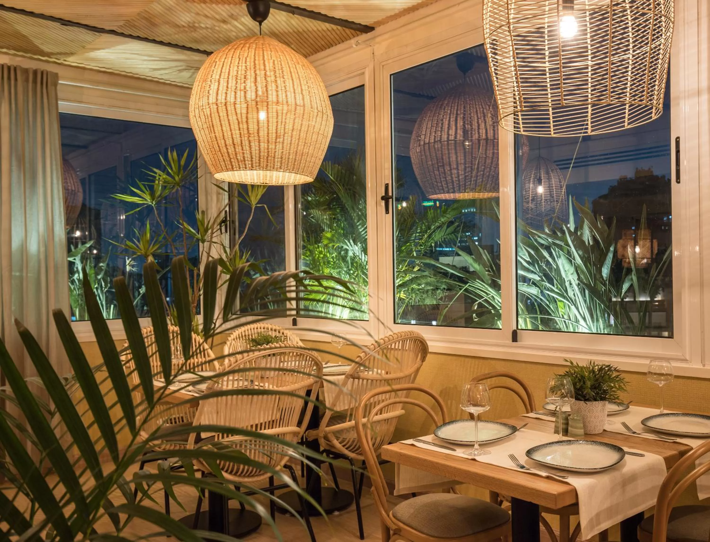 Restaurant/places to eat in The President Hotel Cairo