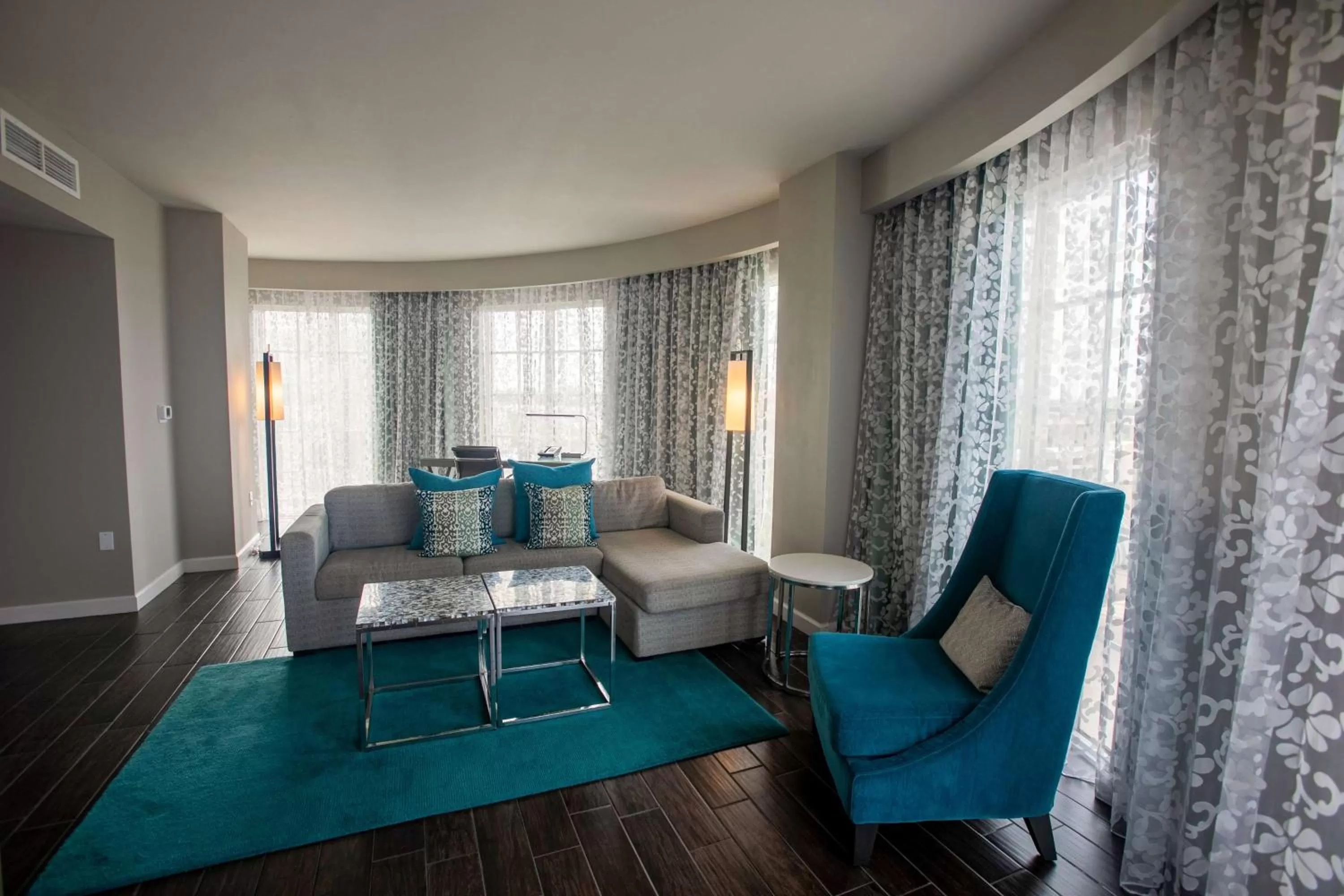 Photo of the whole room in Wyndham Grand Jupiter at Harbourside Place