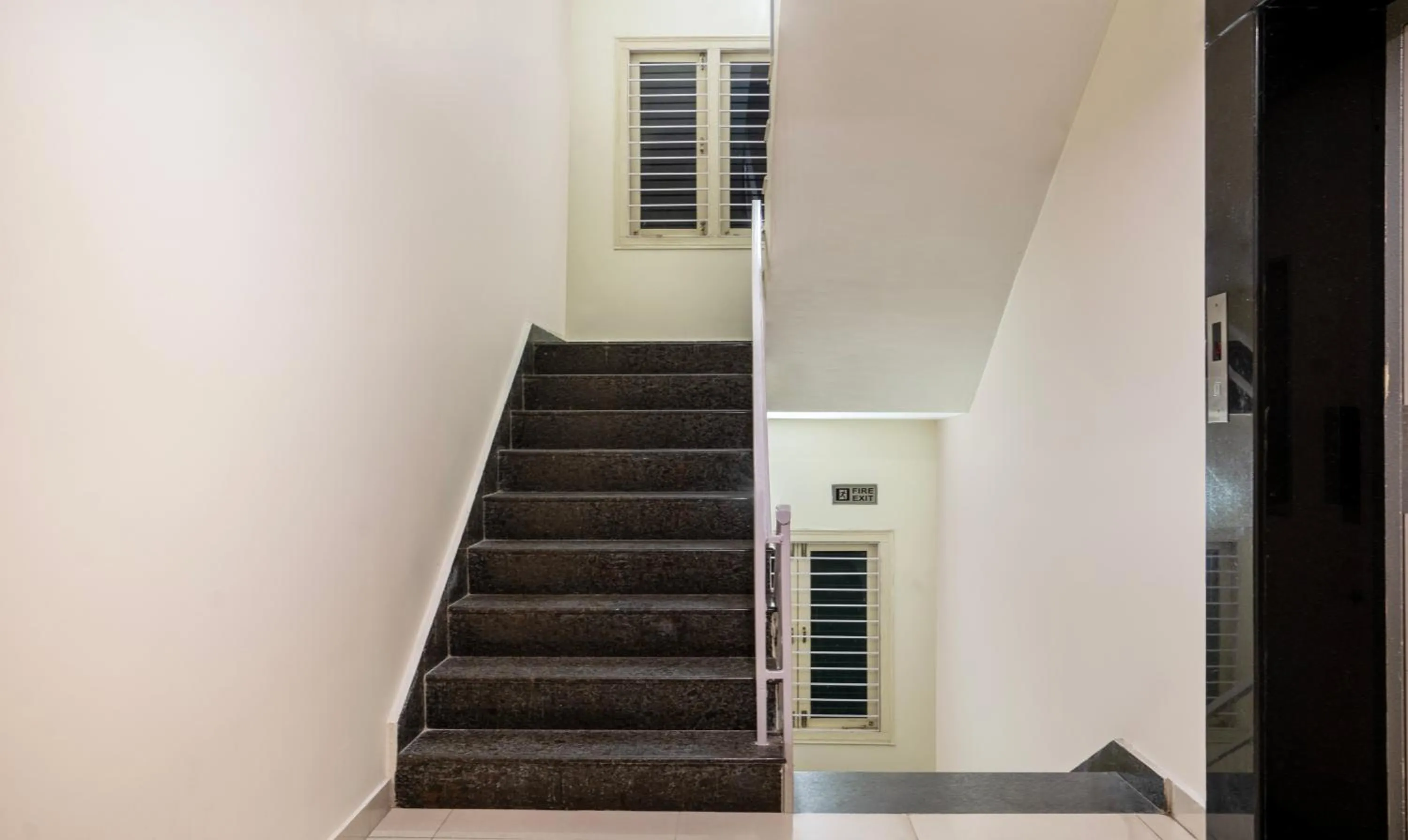 elevator in Treebo Emerald