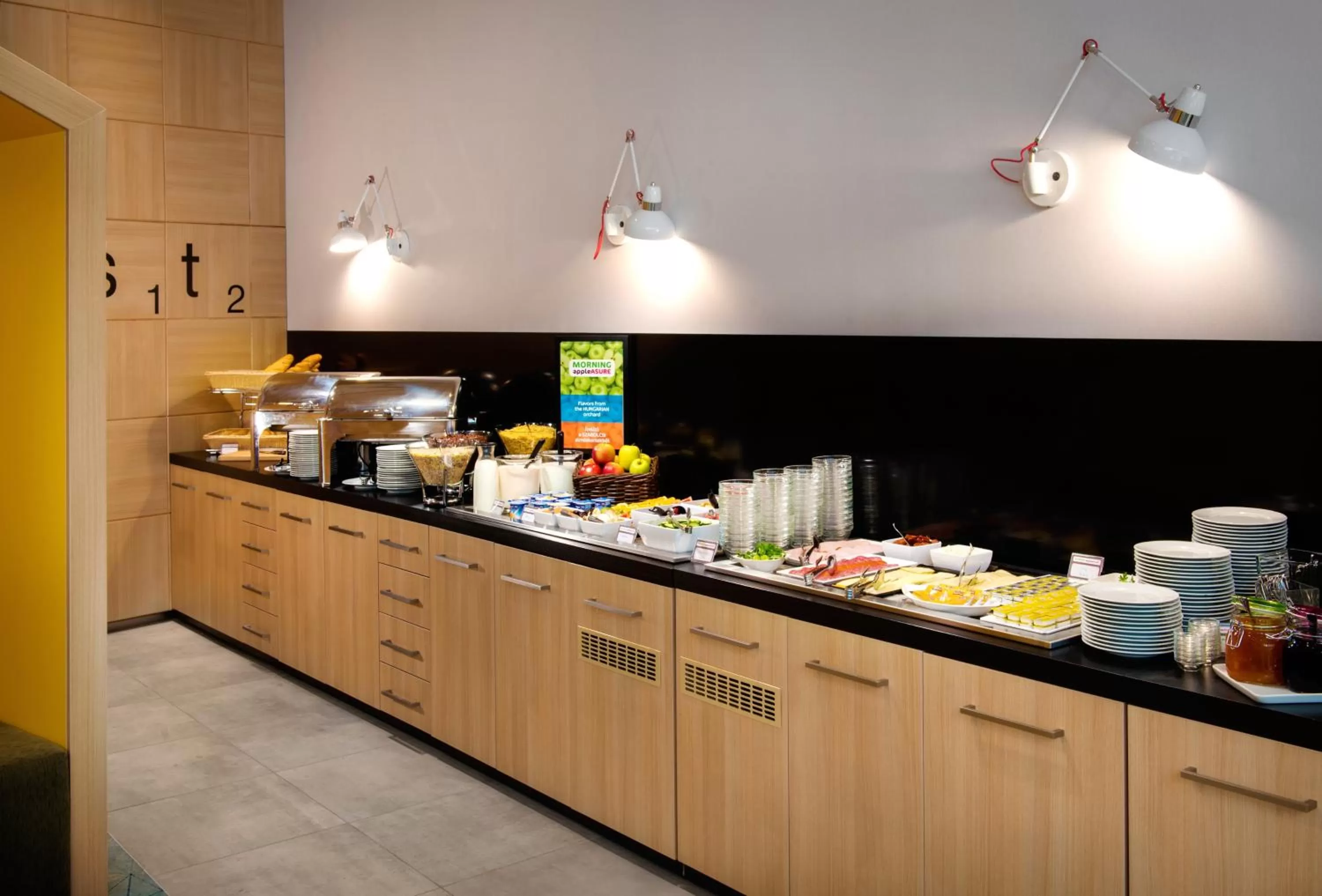 Breakfast in Ibis Styles Budapest Center