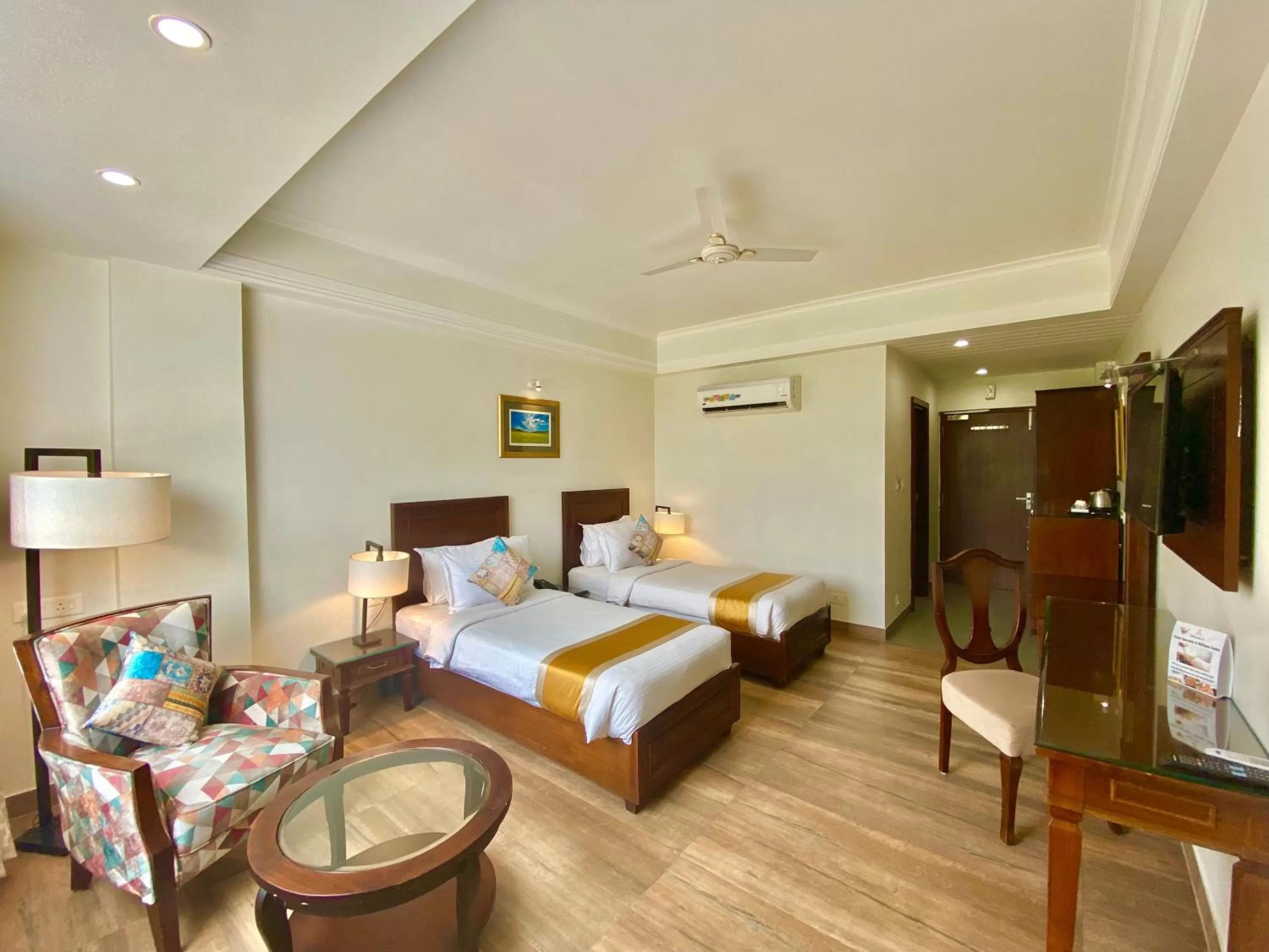 Photo of the whole room, Bed in Hotel Green View - Behind Pramarth Niketan