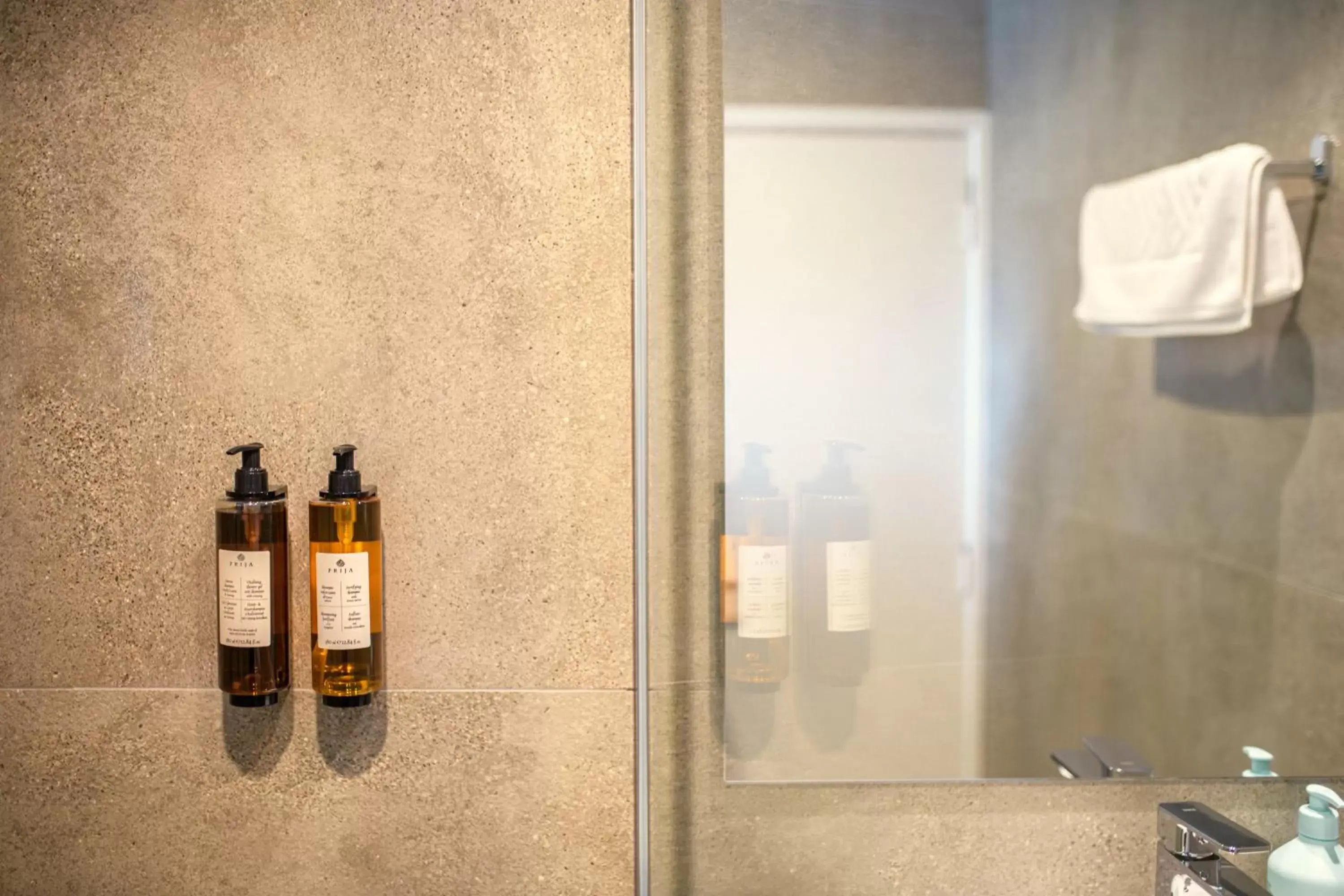 Deluxe Studio in Takapuna International Motor Lodge Deluxe Studio in Takapuna International Motor Lodge