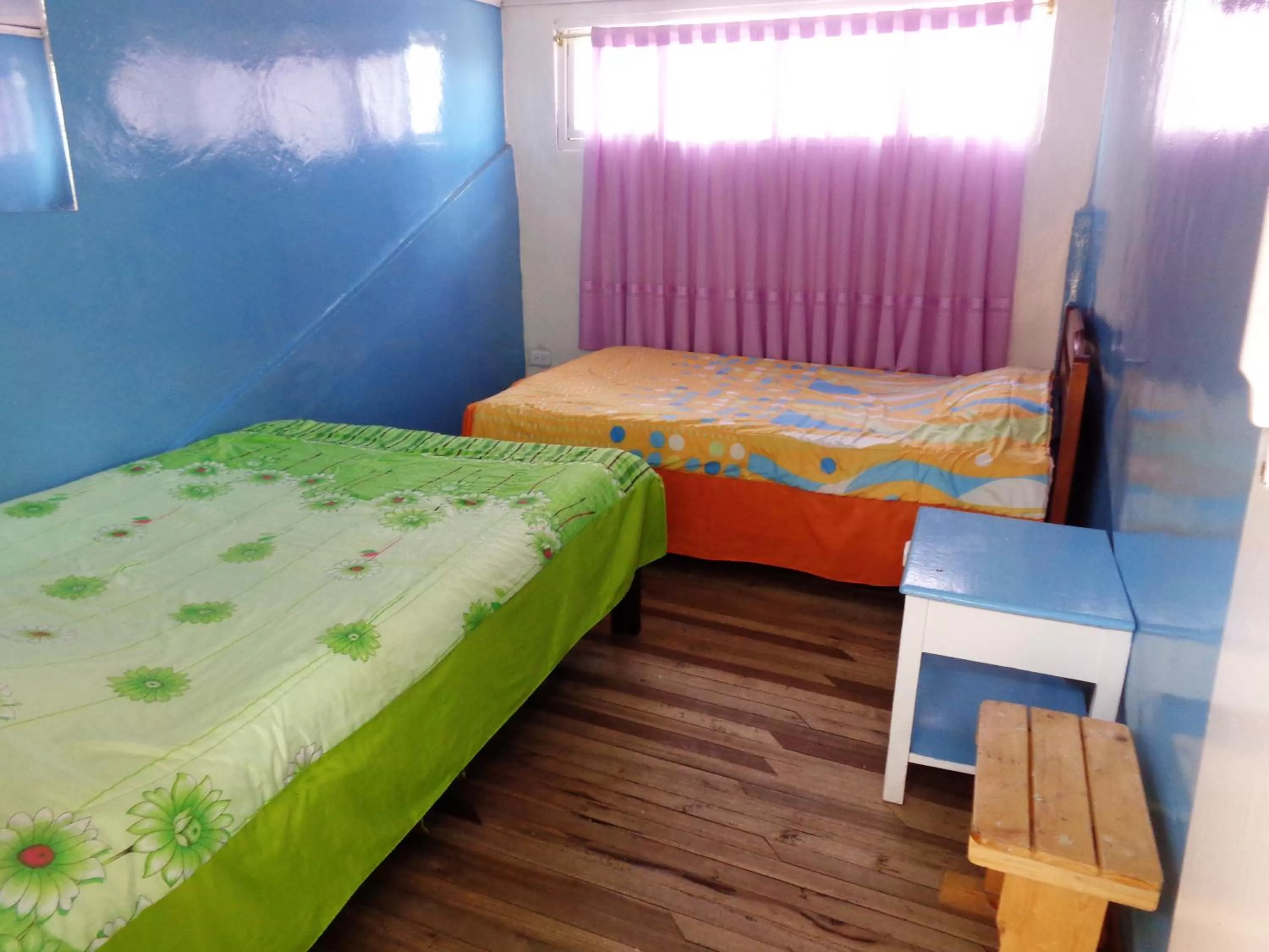 Photo of the whole room, Bed in Hostal Yumbo Imperial