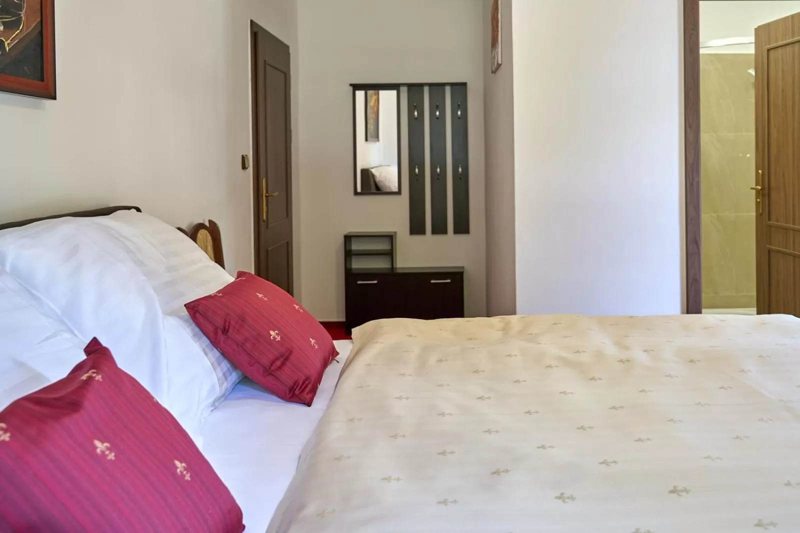 Bed in Vila Lovců králových