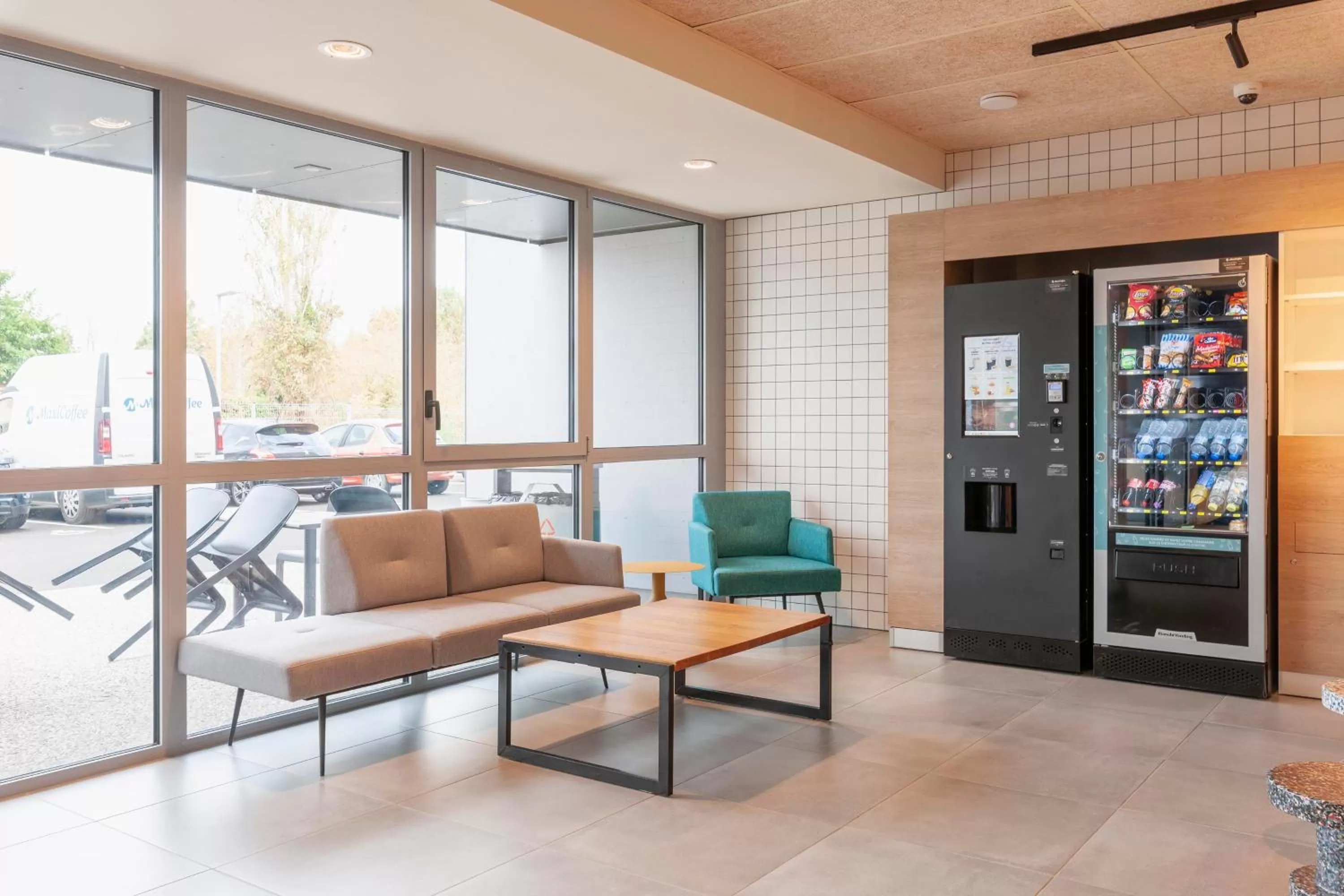 Living room in Hotel ibis Mont De Marsan