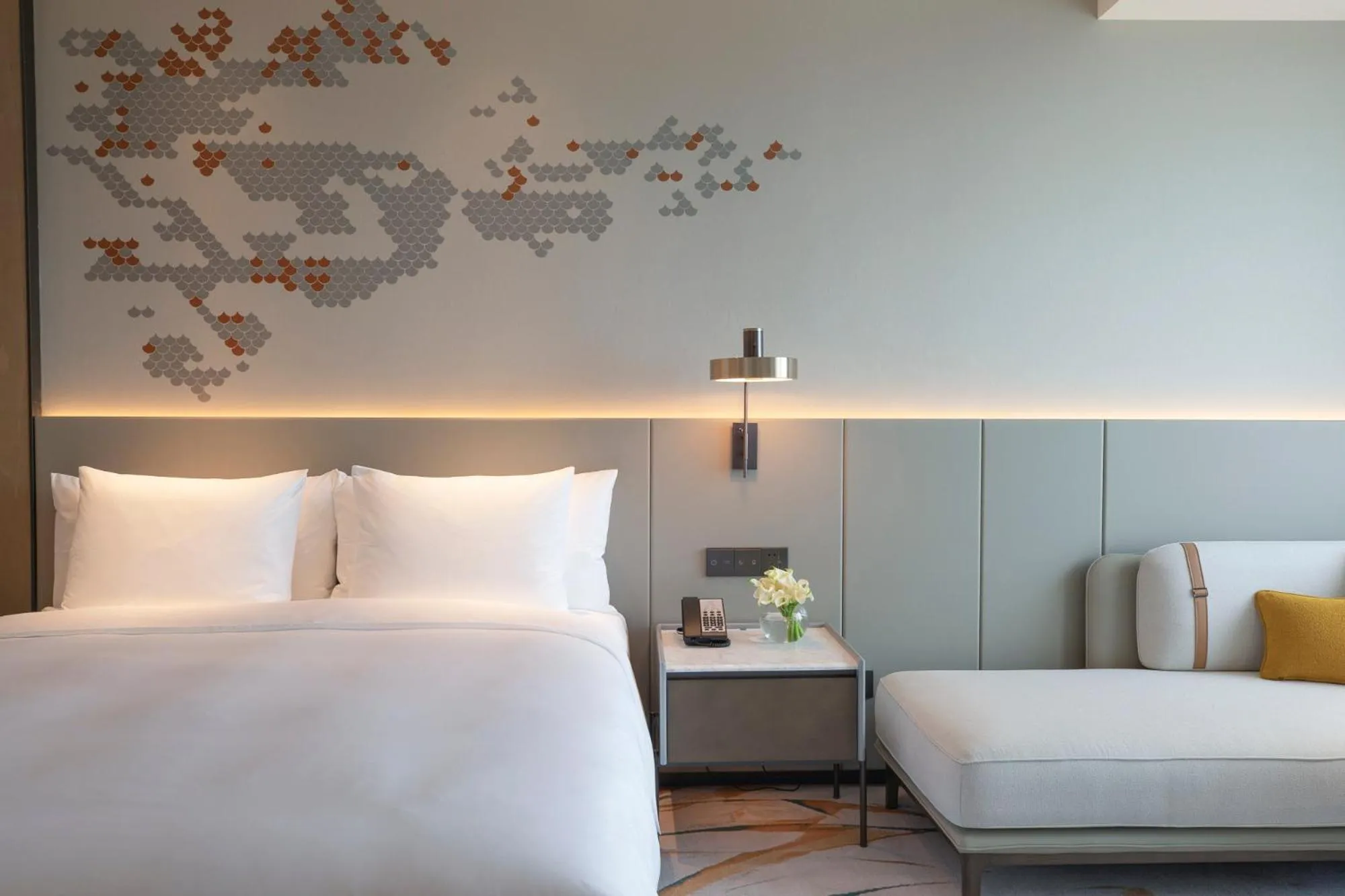 Bed in Crowne Plaza Shanghai Jinxiu by IHG