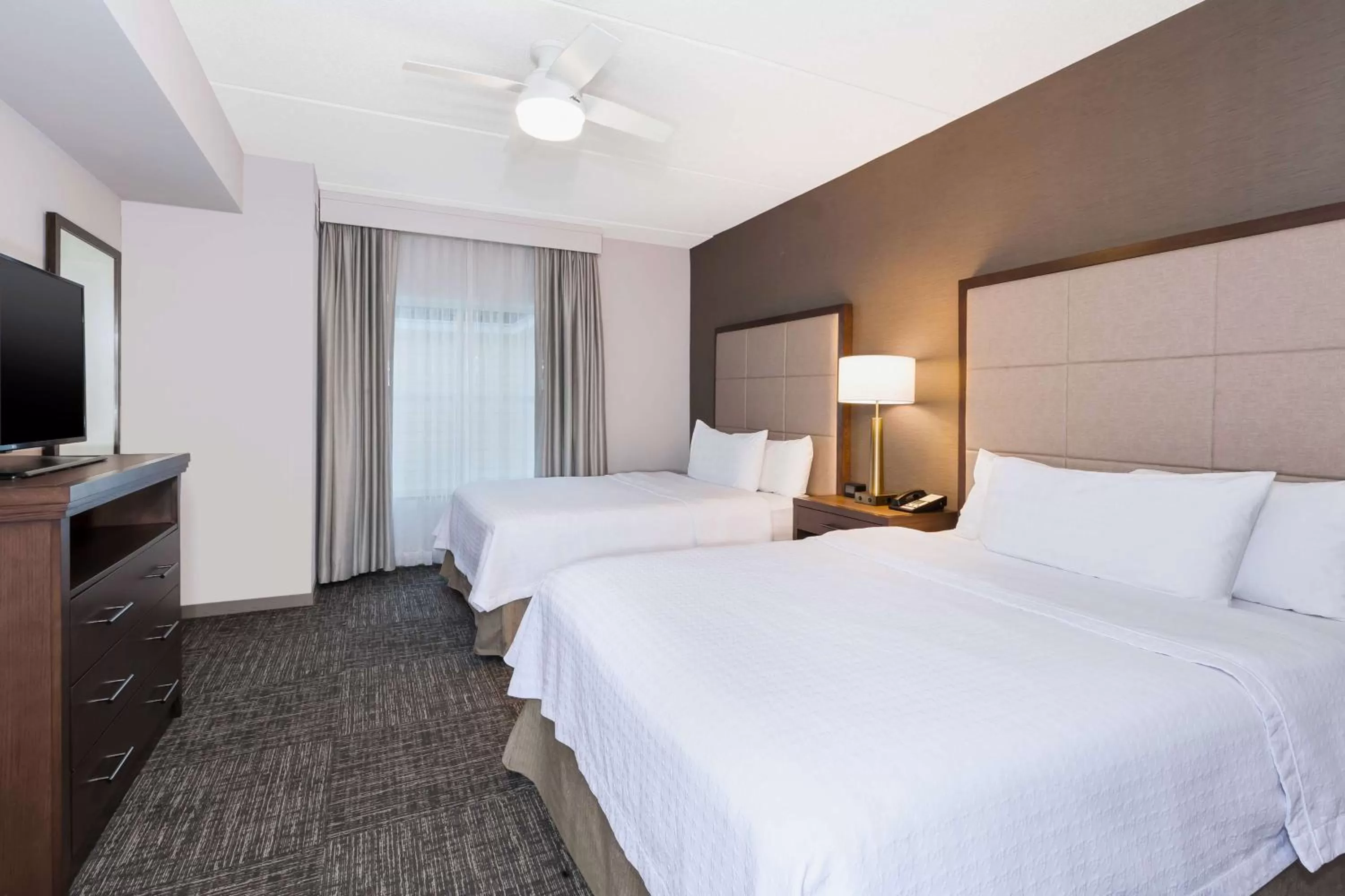 Bed in Homewood Suites By Hilton Saratoga Springs