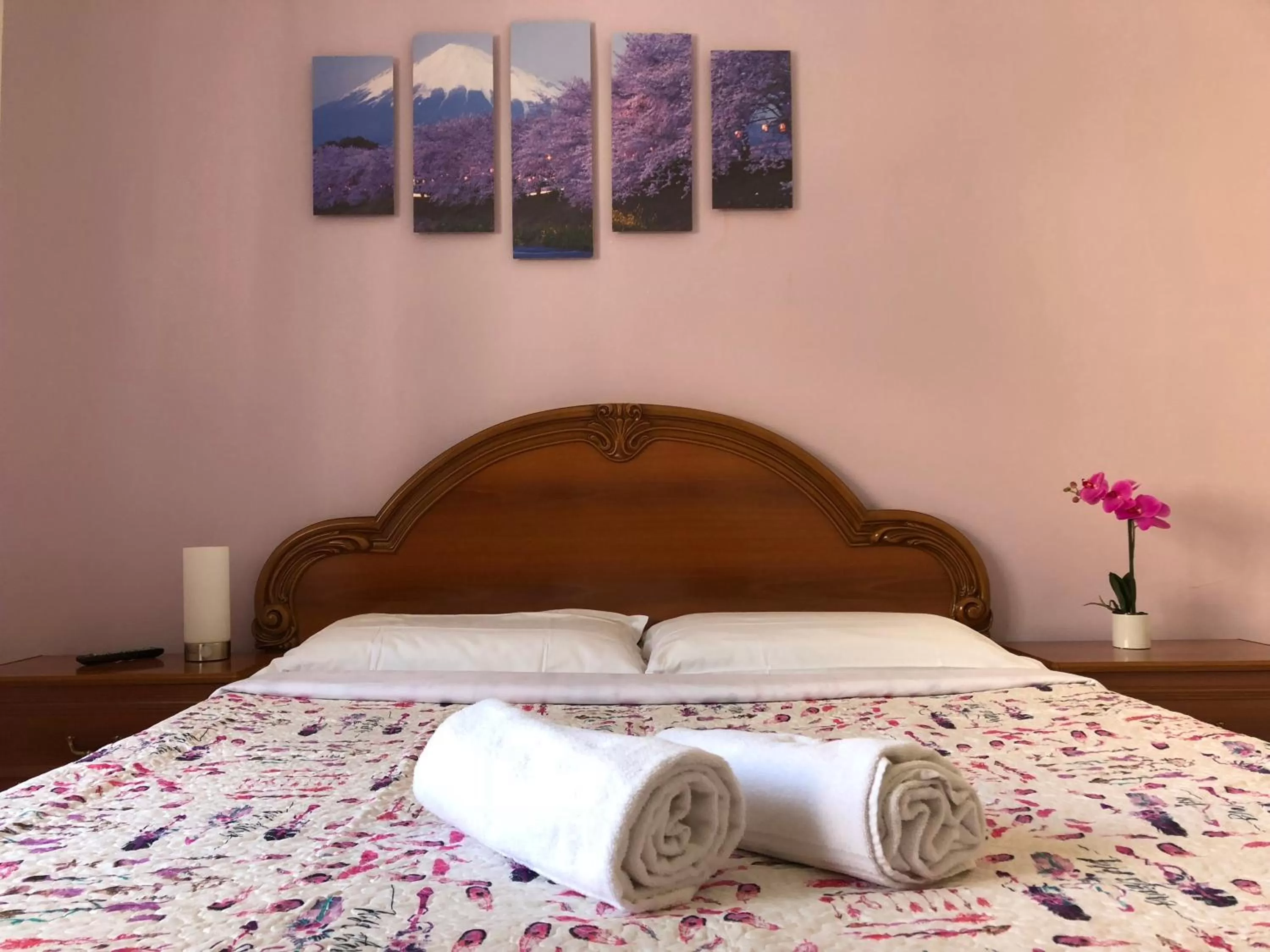 Bed in Hotel Venice Tour