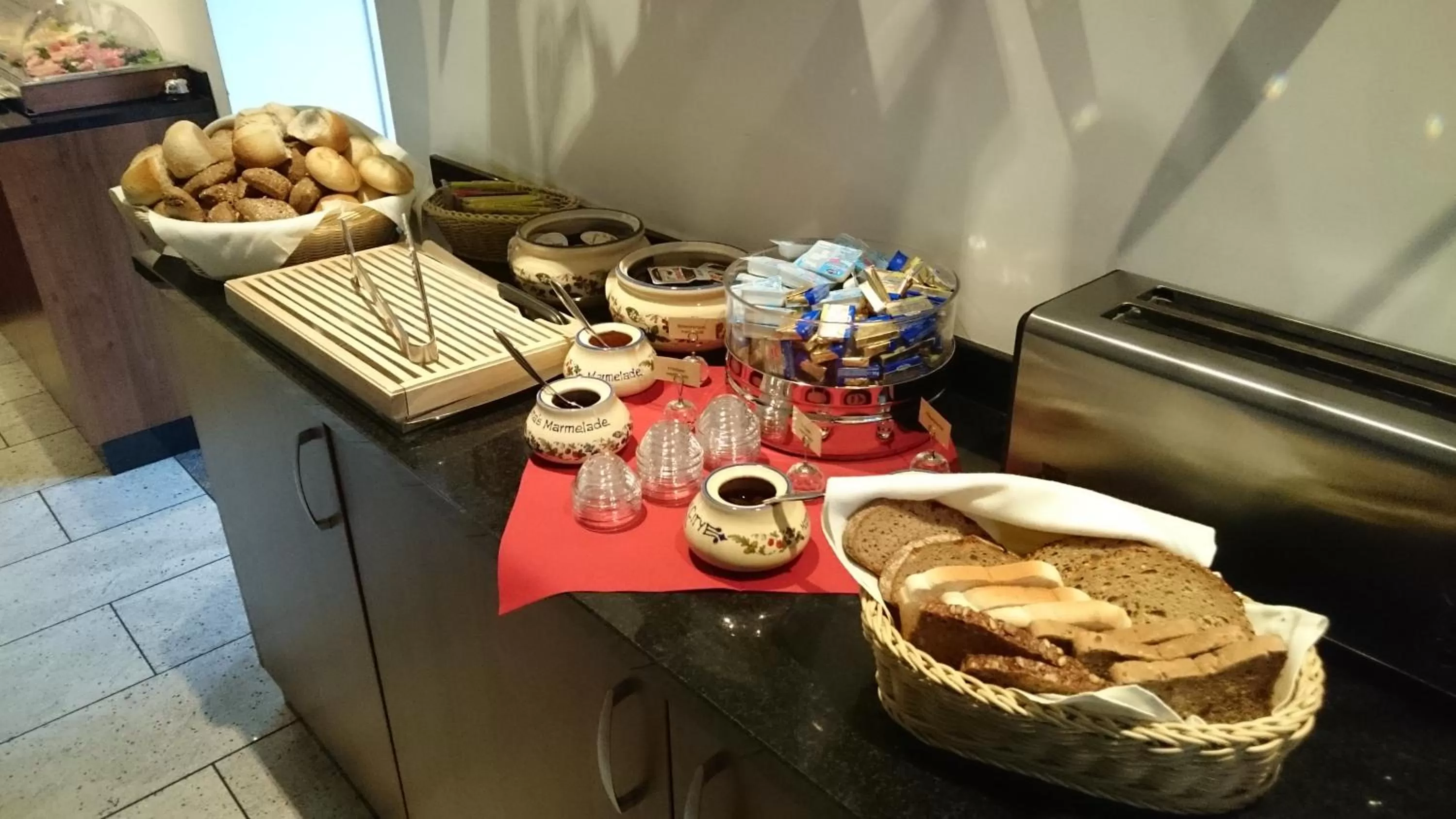 Breakfast in Hotel Arena City