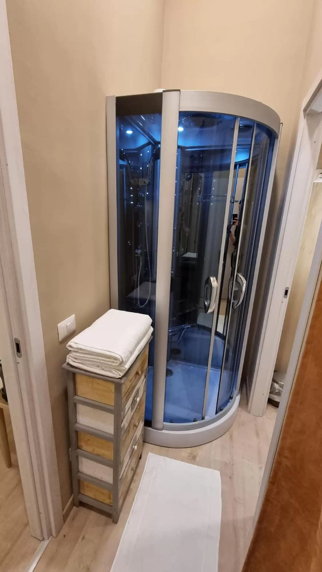 Bathroom in Bio Room