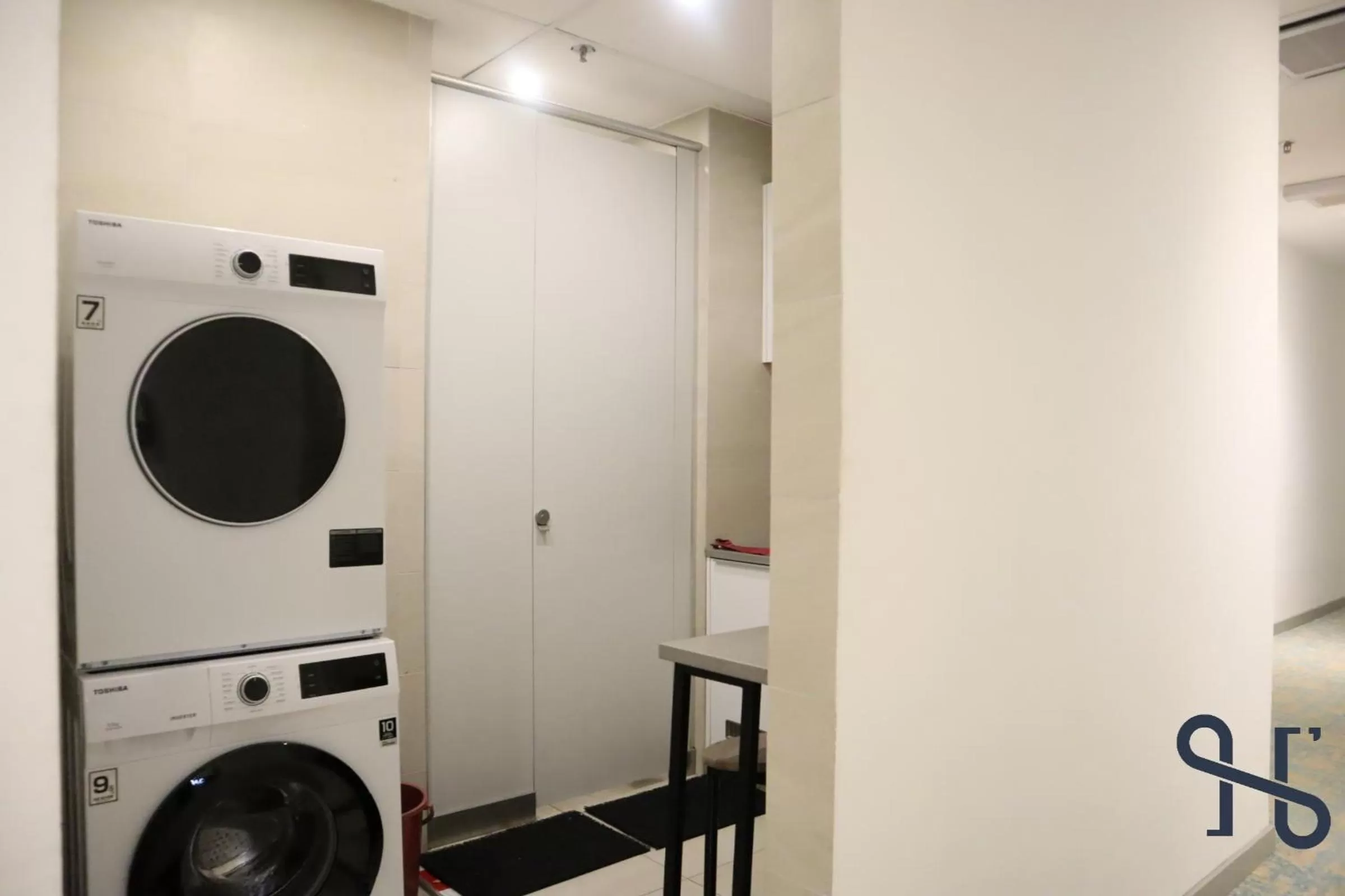 washing machine in Homi Breeze at Sutera Avenue 和逸微风