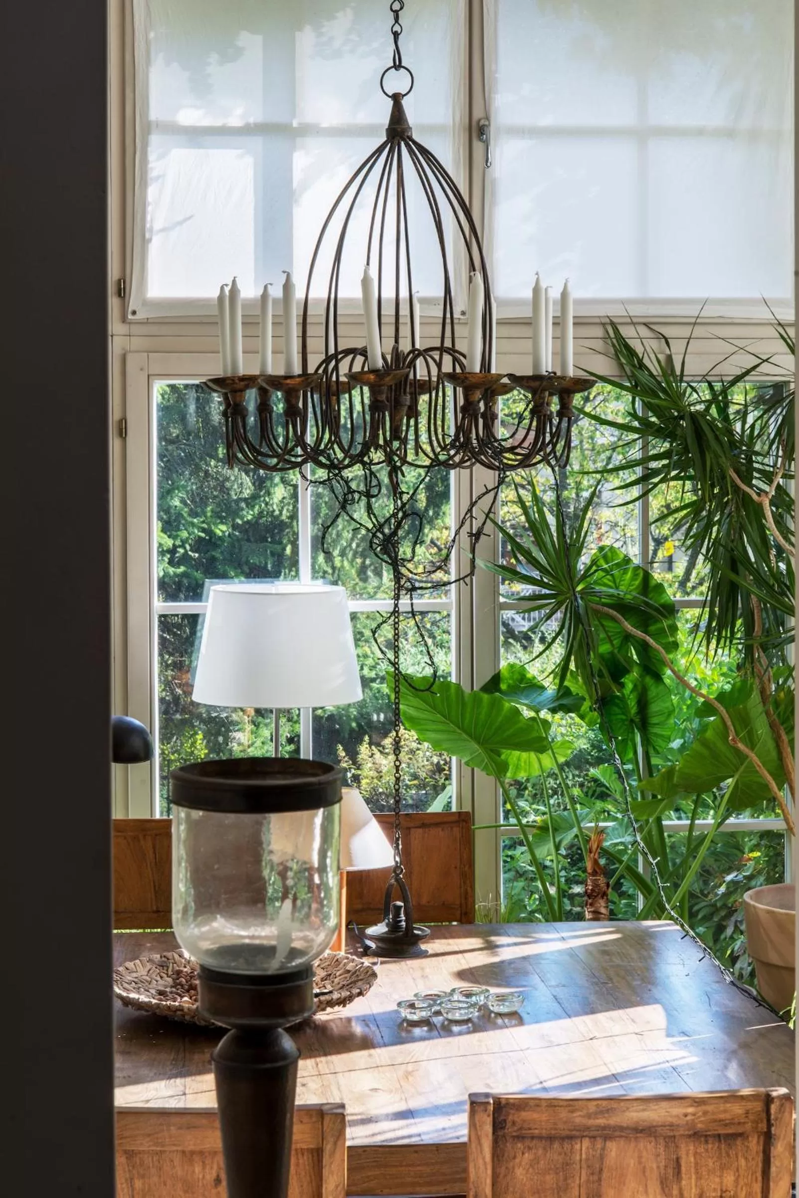 Decorative detail in Embassy Row BnB