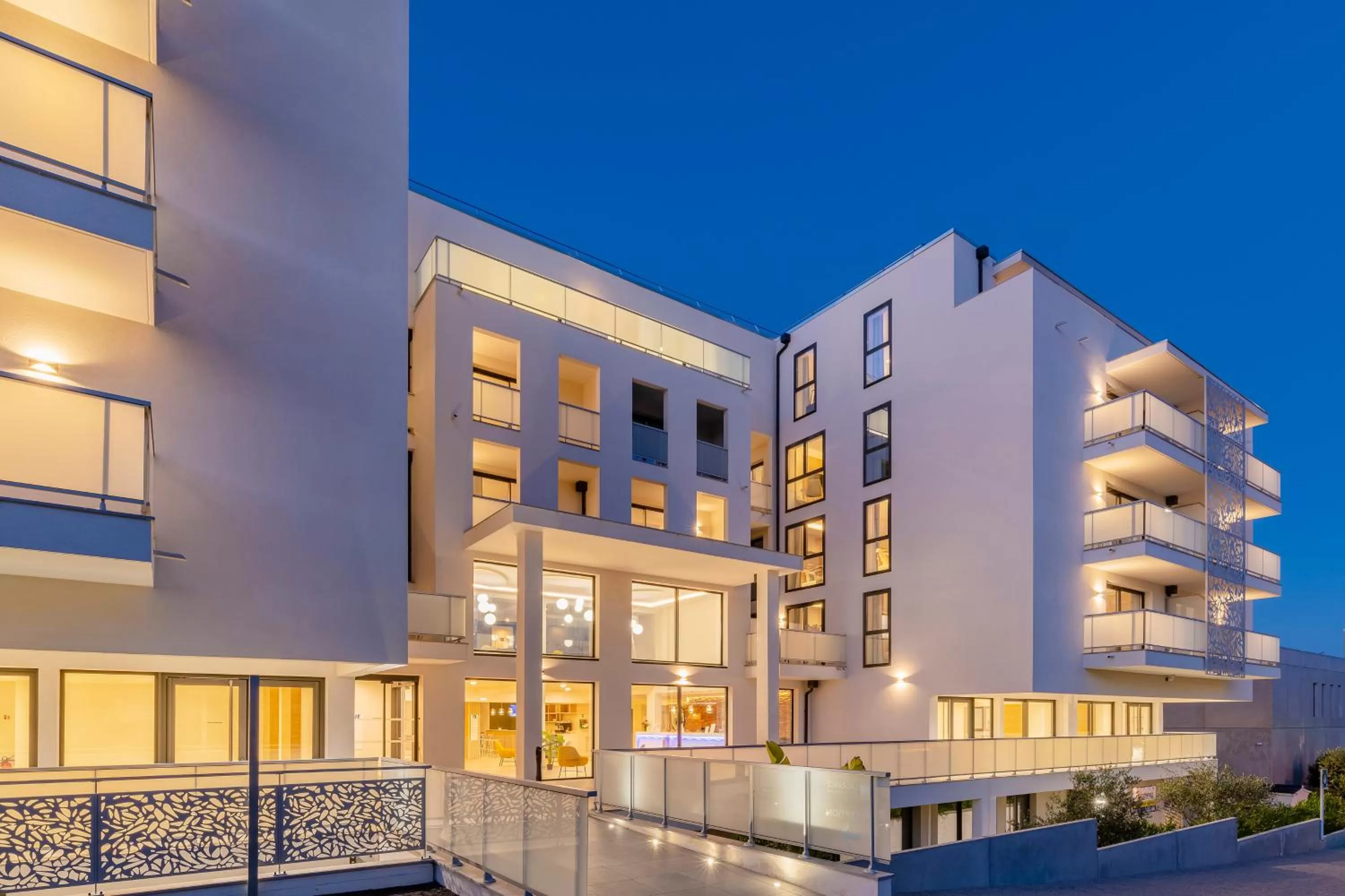 Property building in Lagrange Apart'Hôtel Antibes Olympie