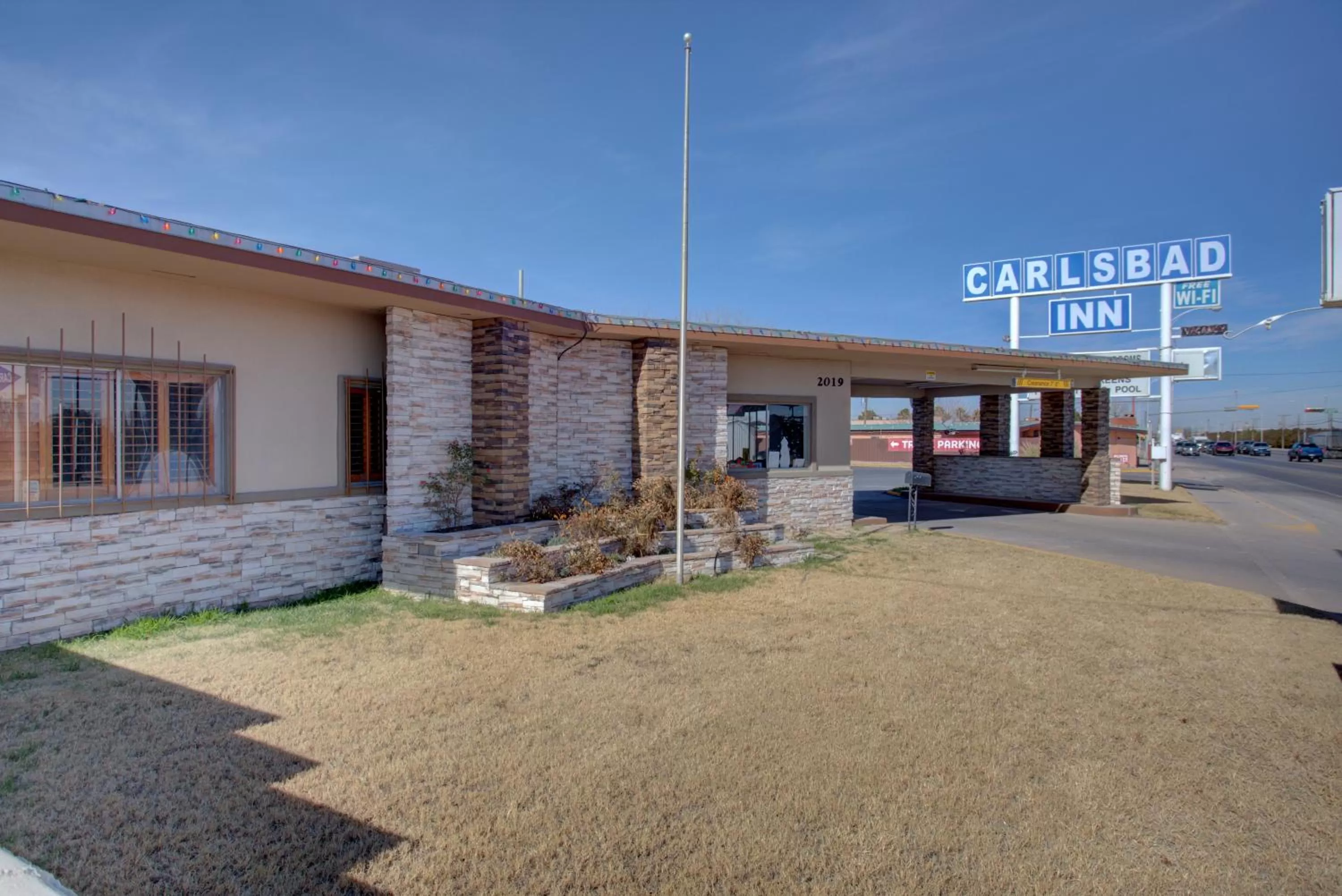 Property building in Carlsbad Inn , New Mexico