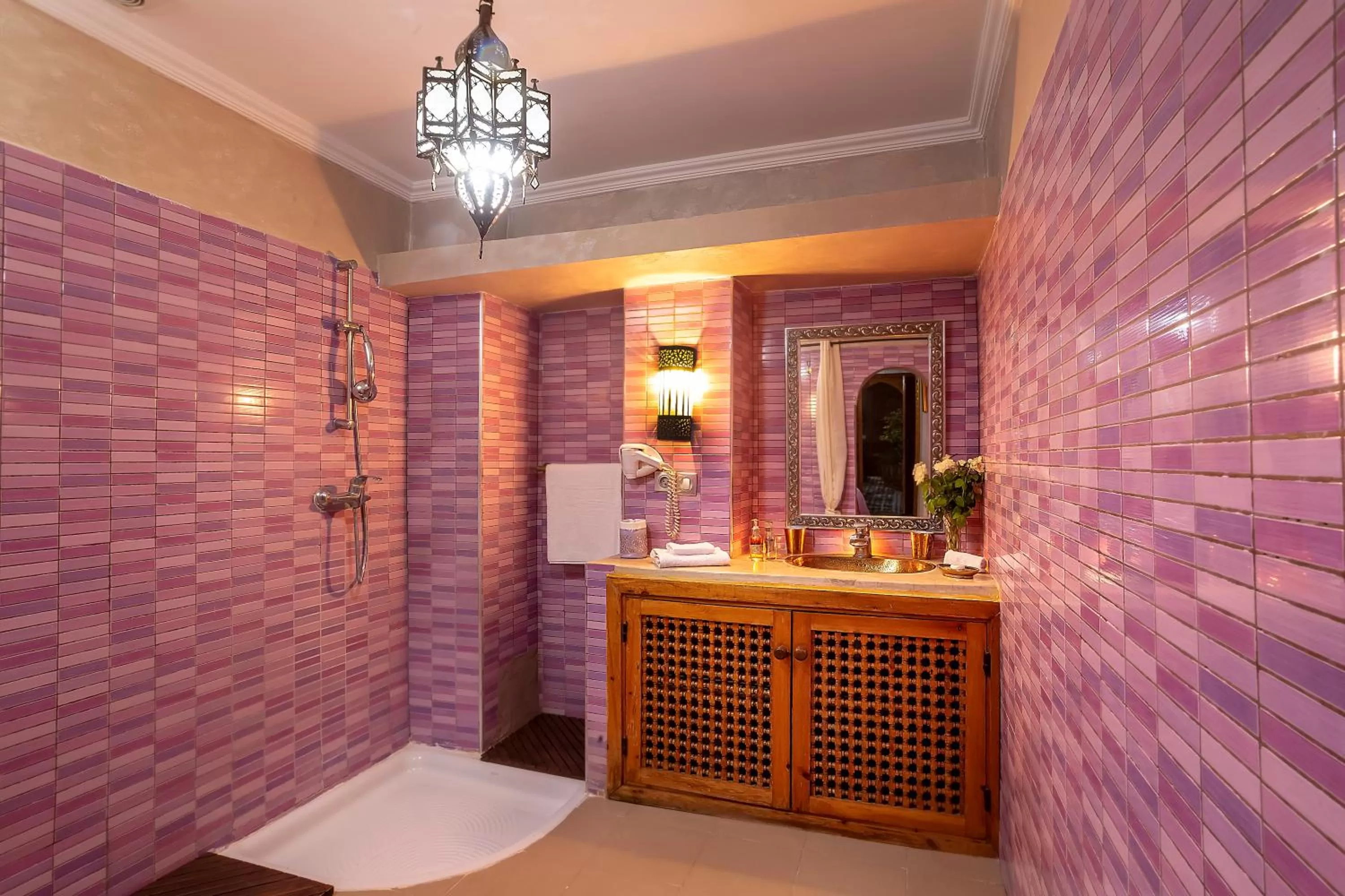 Bathroom in Riad Rodaina & SPA