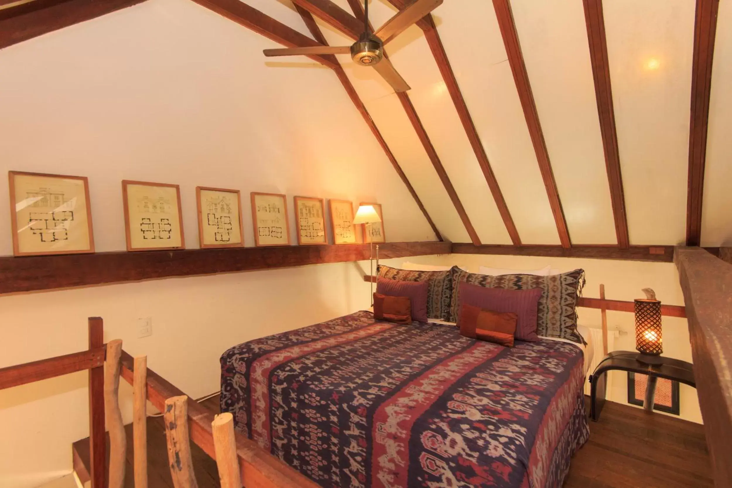 Suite in Hotel Casa Lola Deluxe Gallery Suite in Hotel Casa Lola Deluxe Gallery