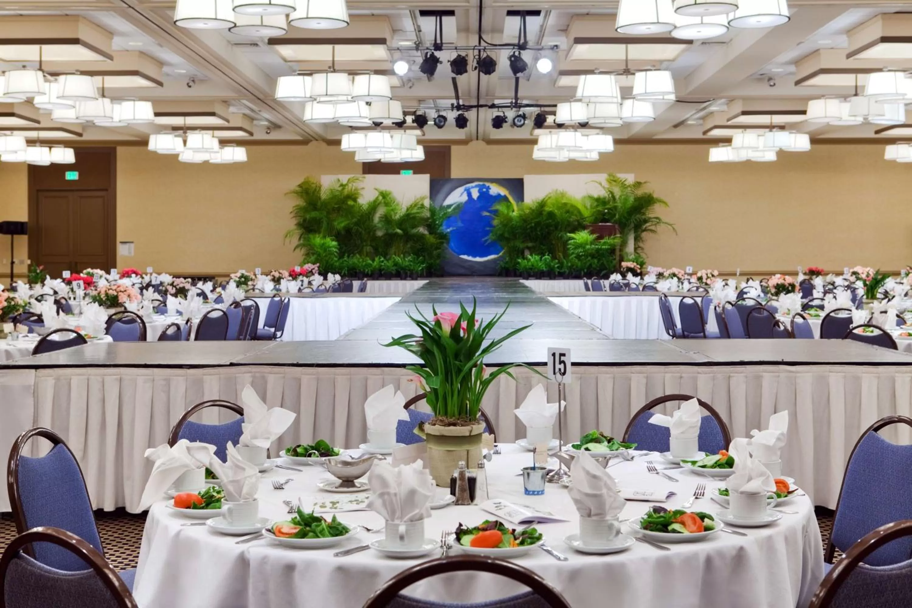 Meeting/conference room in DoubleTree by Hilton Hotel Miami Airport & Convention Center