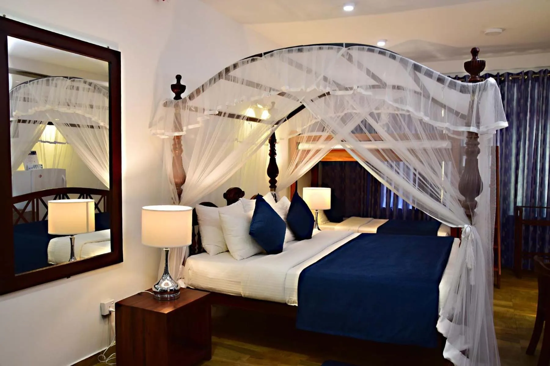 Bed in Colombo Villa