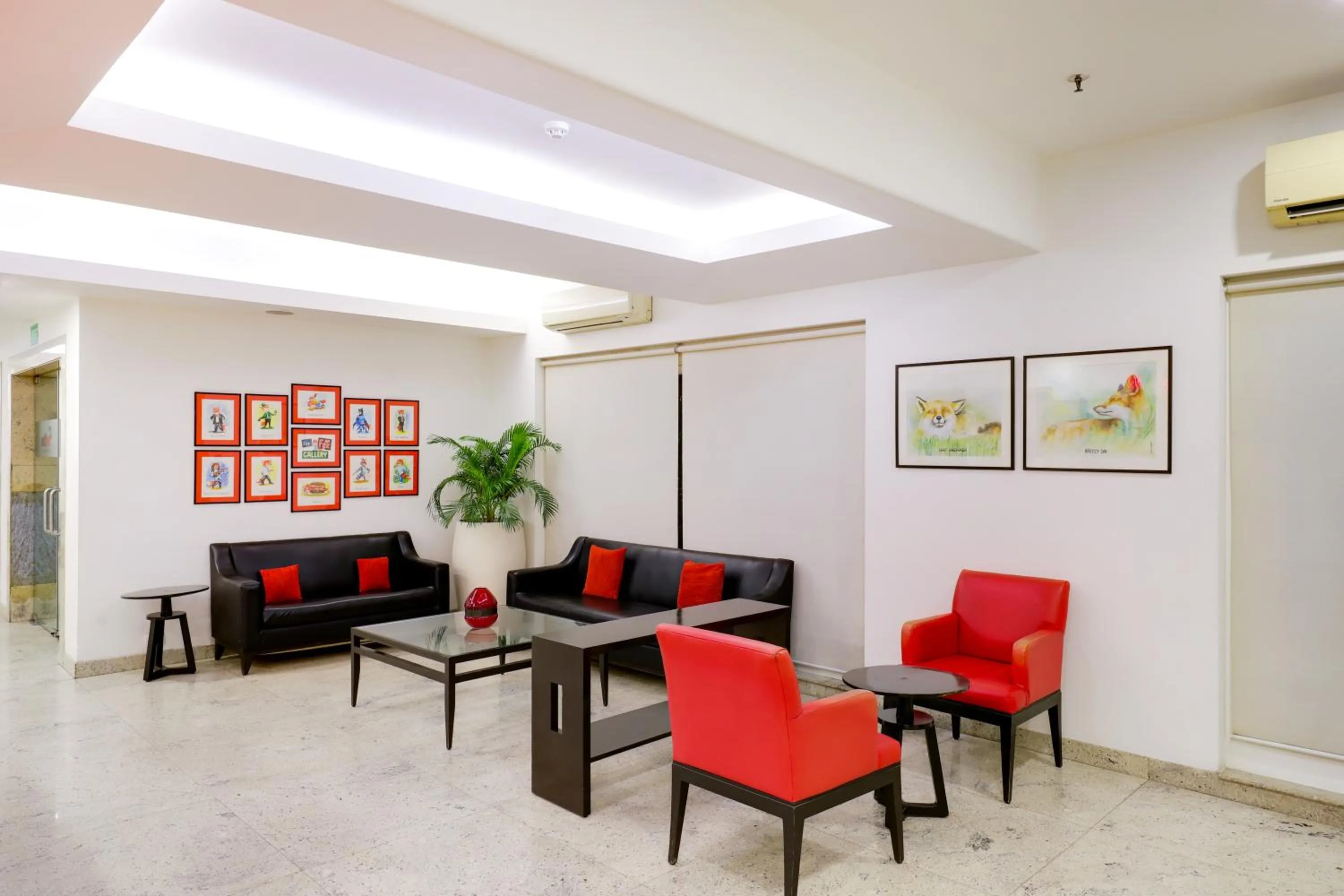 Lobby or reception in Red Fox by Lemon Tree Hotels, East Delhi