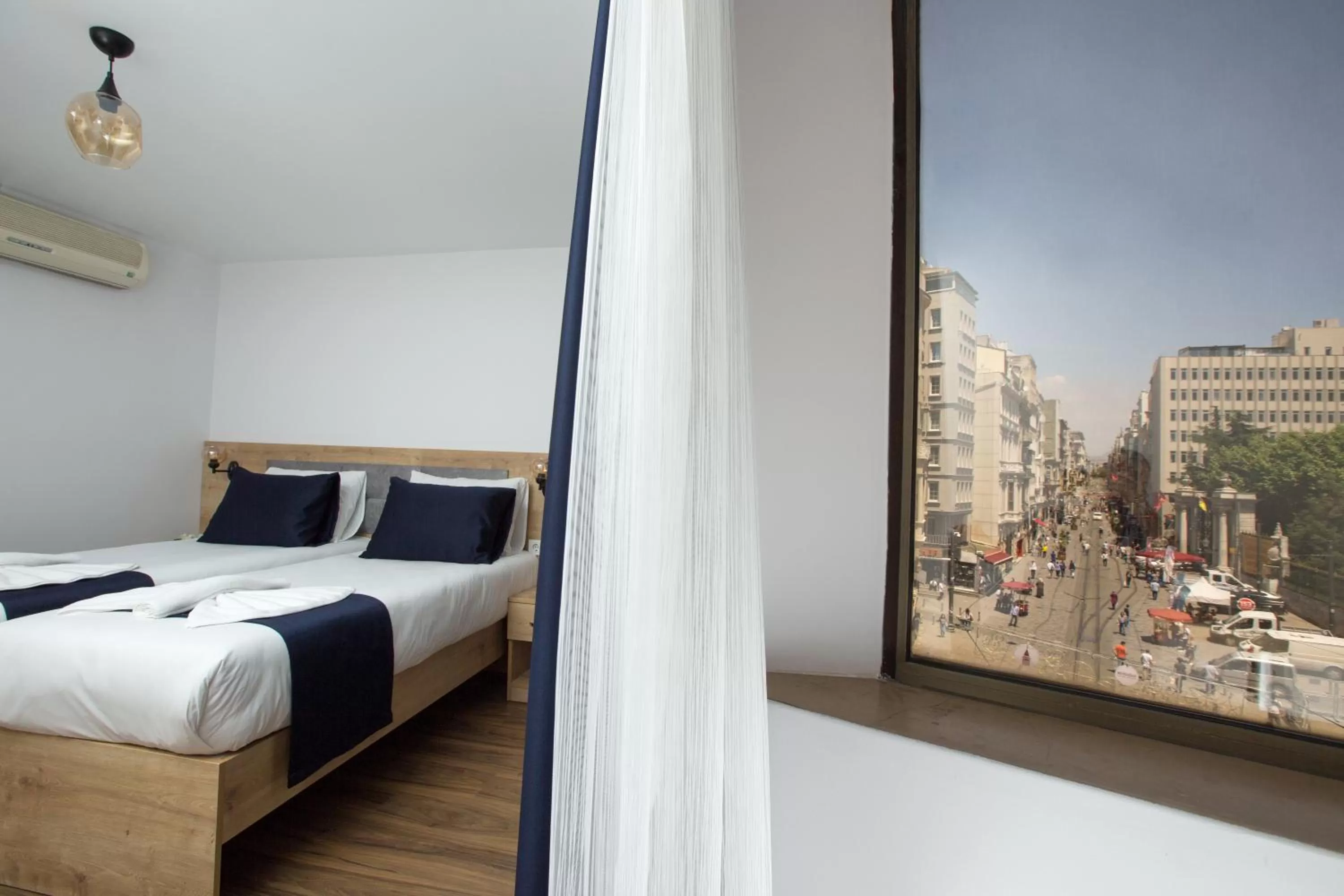 City view, Bed in Golden Street Hotel