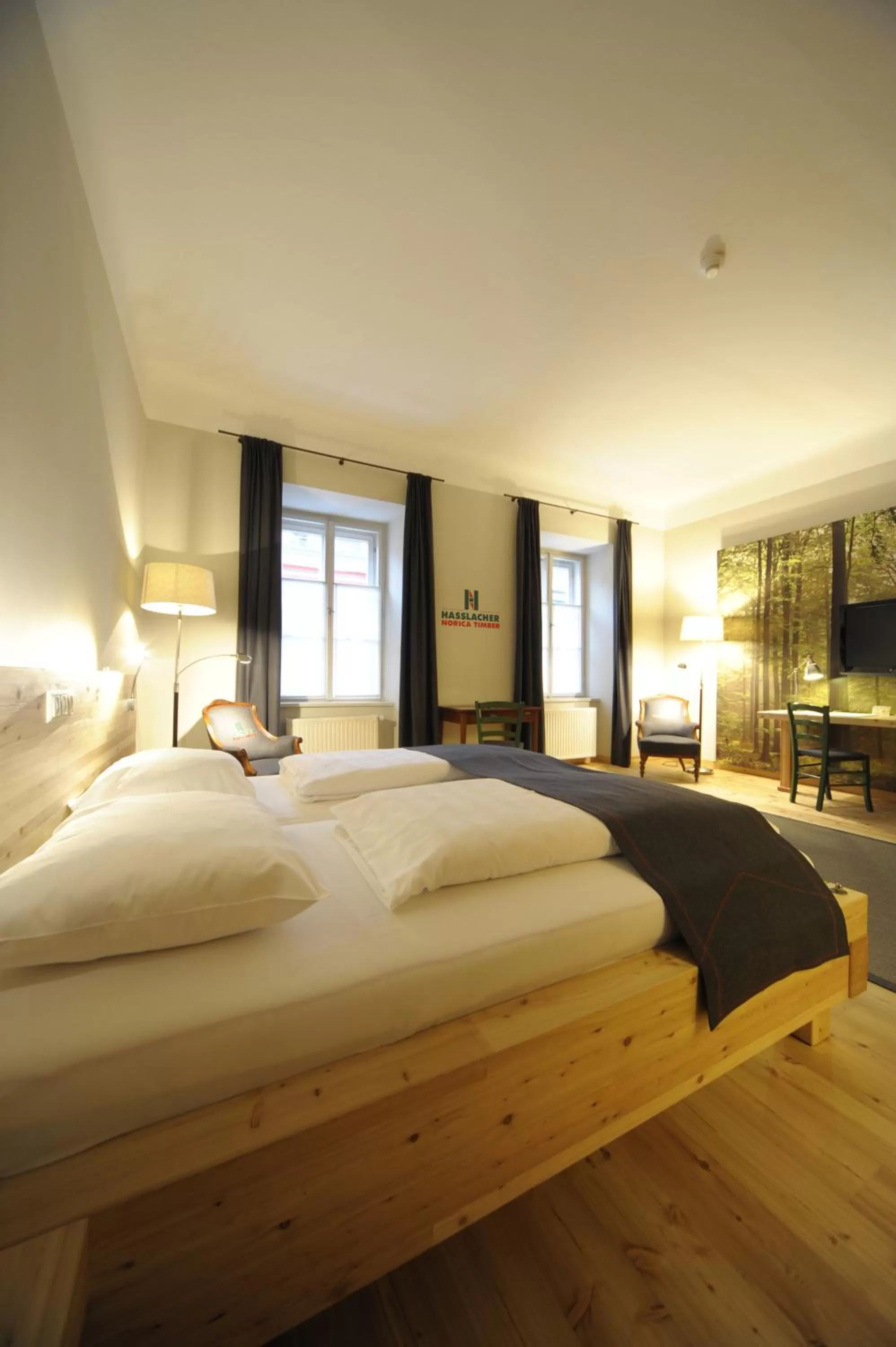 Photo of the whole room, Bed in Erlebnis Post - Stadthotel mit EigenART