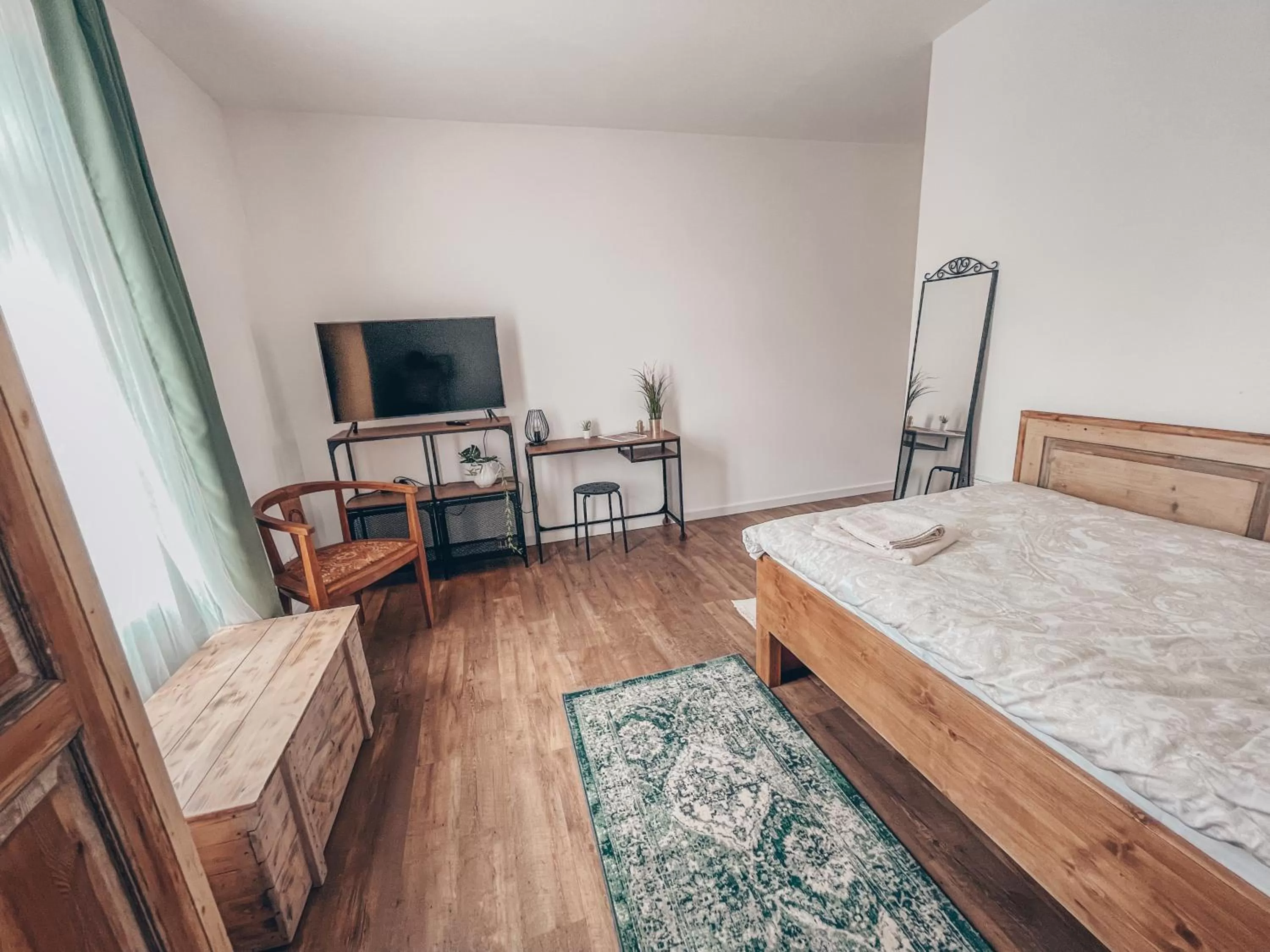 TV and multimedia, Bed in Boardinghouse alte Spinnerei