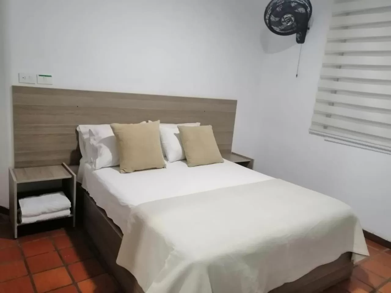 Bedroom, Bed in Hotel 42 Avenida