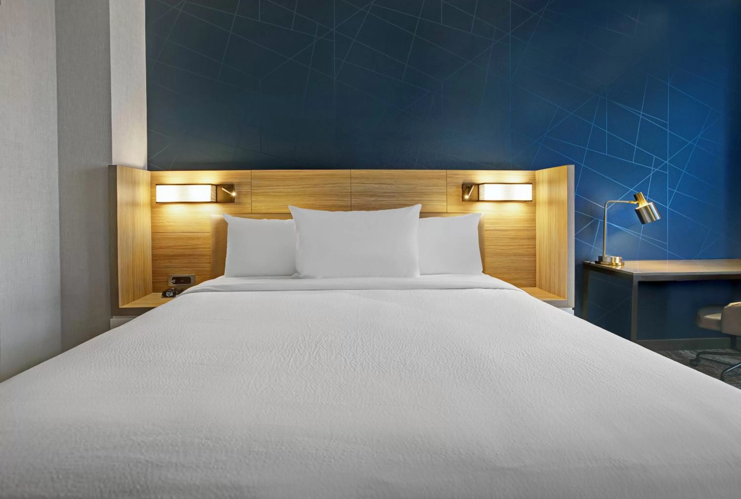 Bed in SpringHill Suites by Marriott Franklin Cool Springs