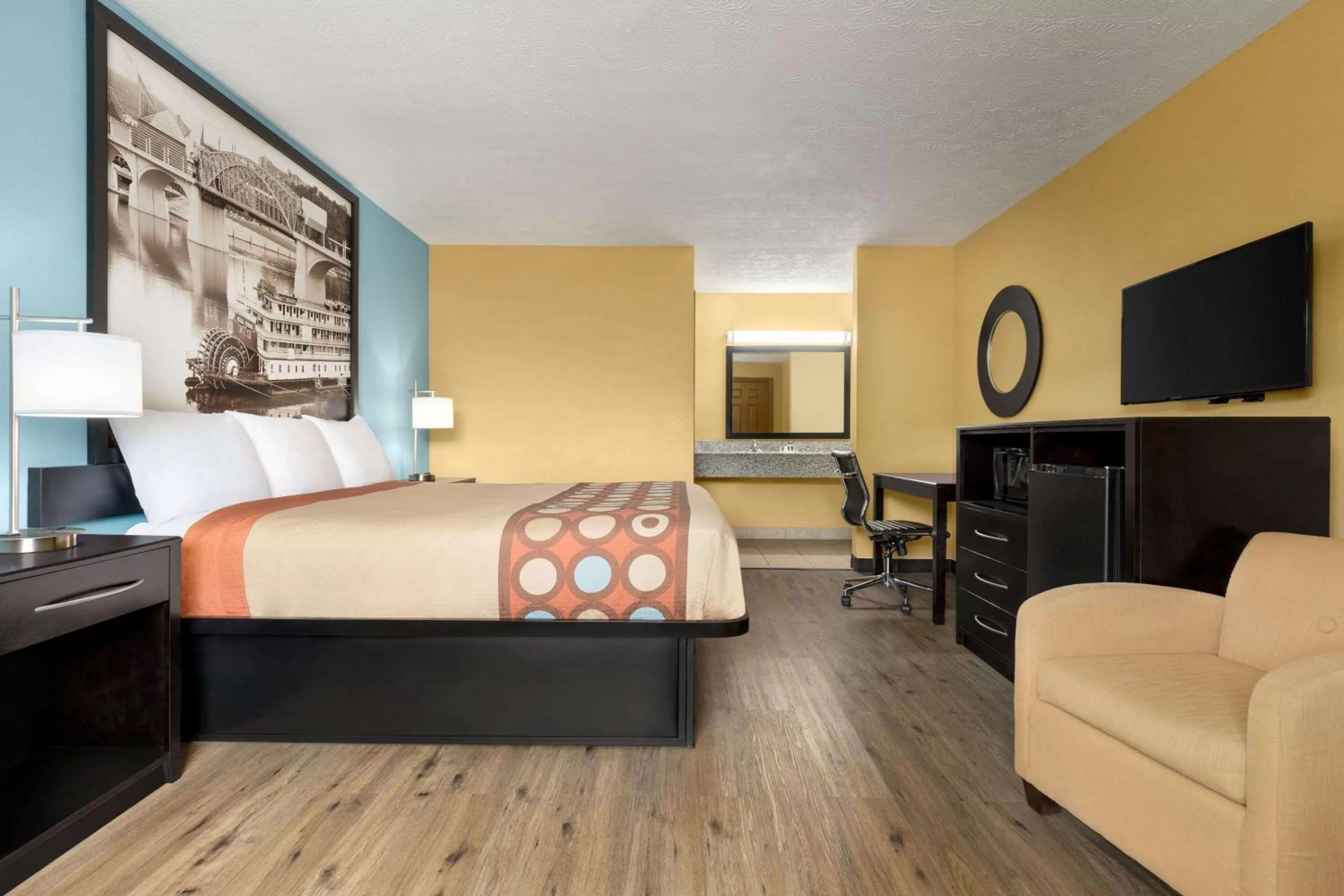 Photo of the whole room, Bed in Super 8 by Wyndham Whites Creek/ Nashville NW Area