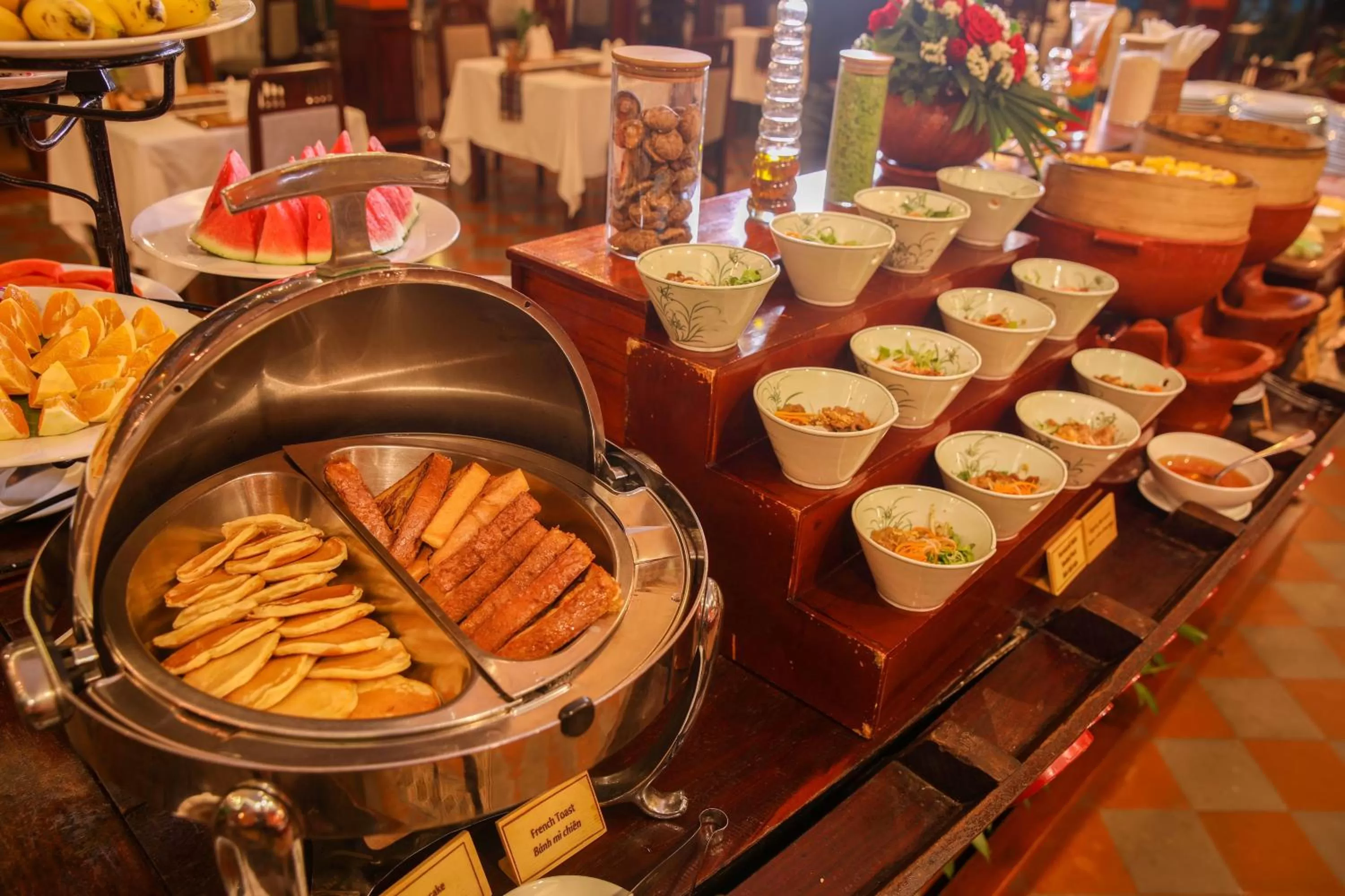 Buffet breakfast in Victoria Can Tho Resort