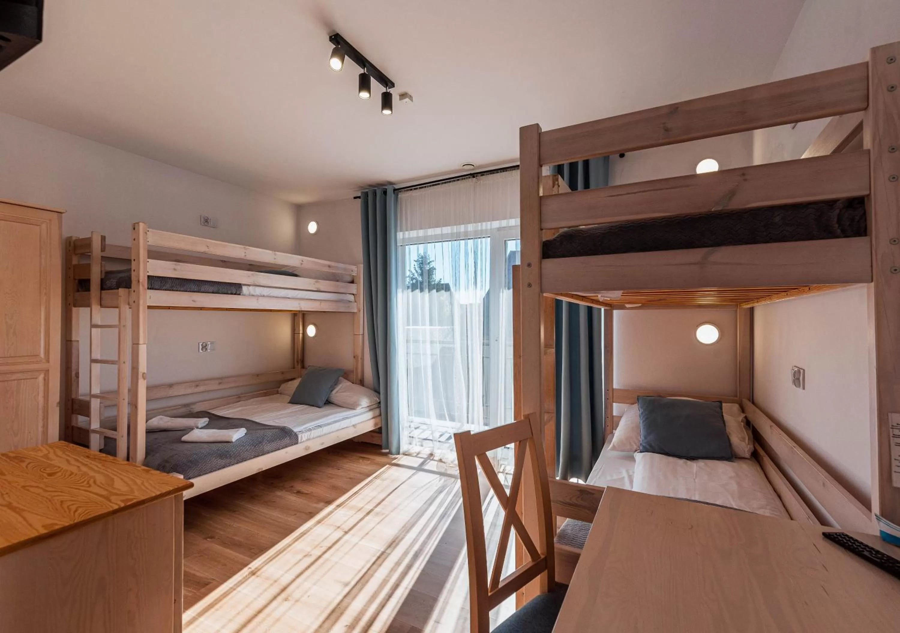 Bed, Bunk Bed in Willa ŻeglarSki