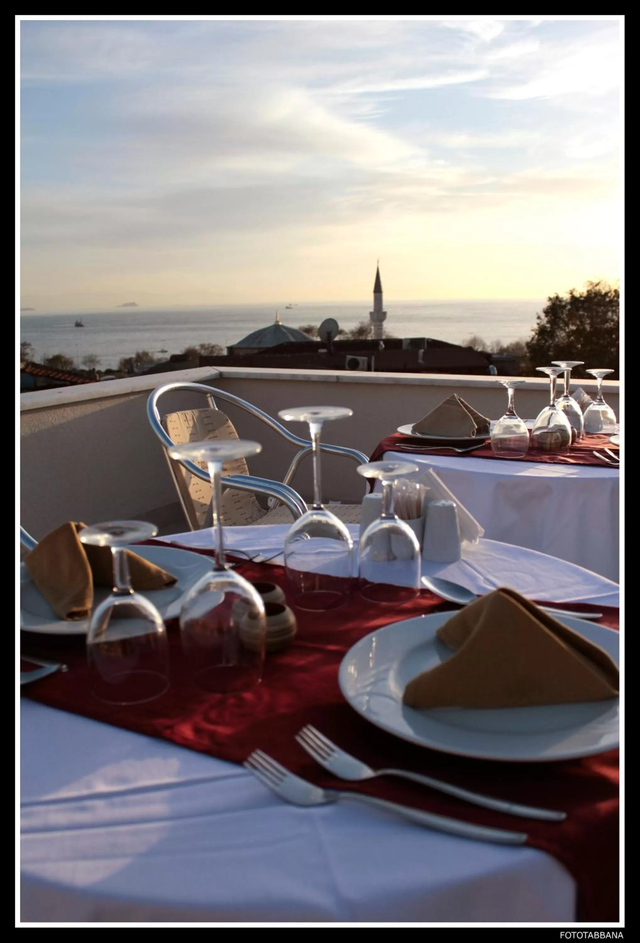 Food and drinks in Sultanahmet Cesme Hotel