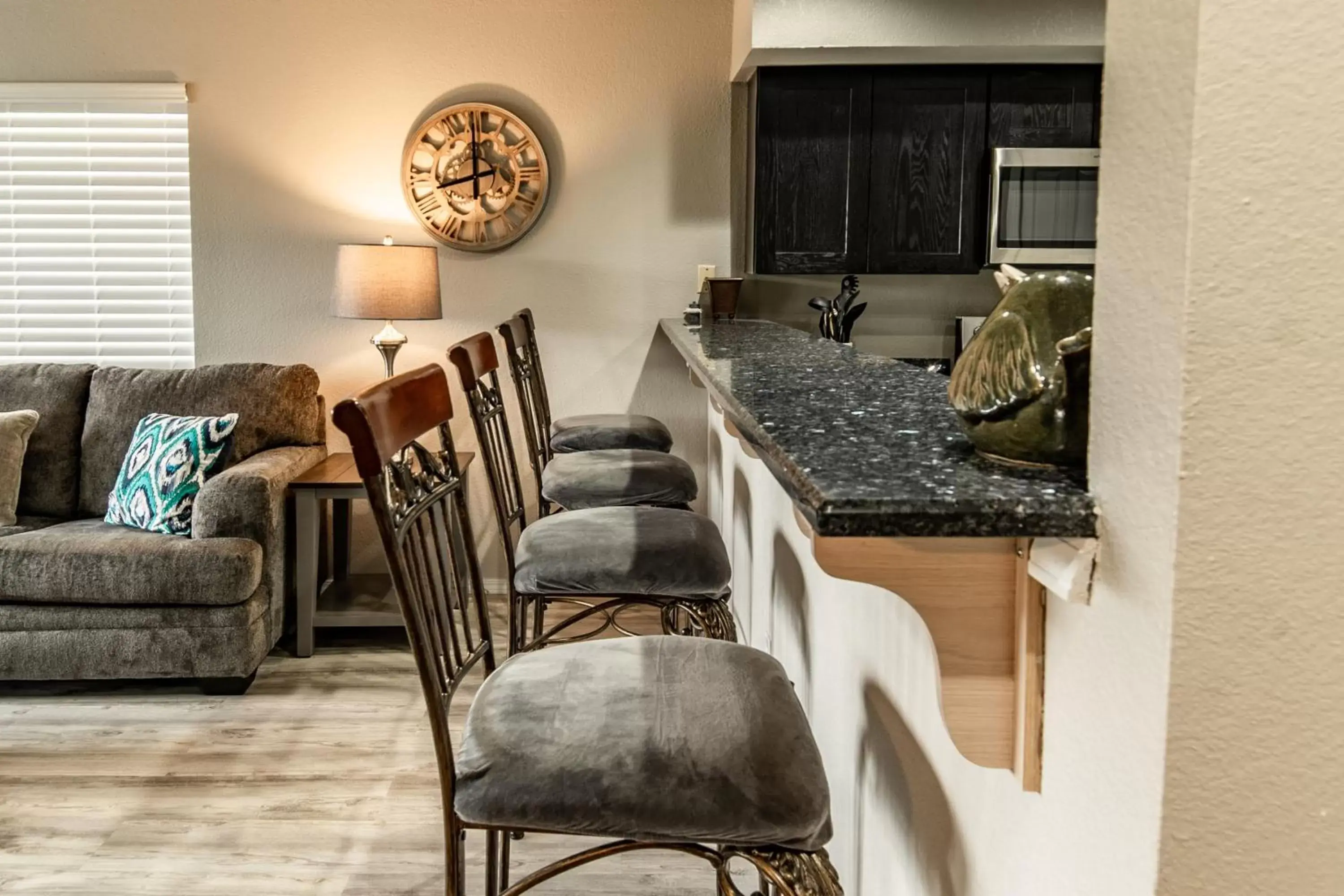 Two-Bedroom Apartment in Thousand Hills Golf Resort Two-Bedroom Apartment in Thousand Hills Golf Resort