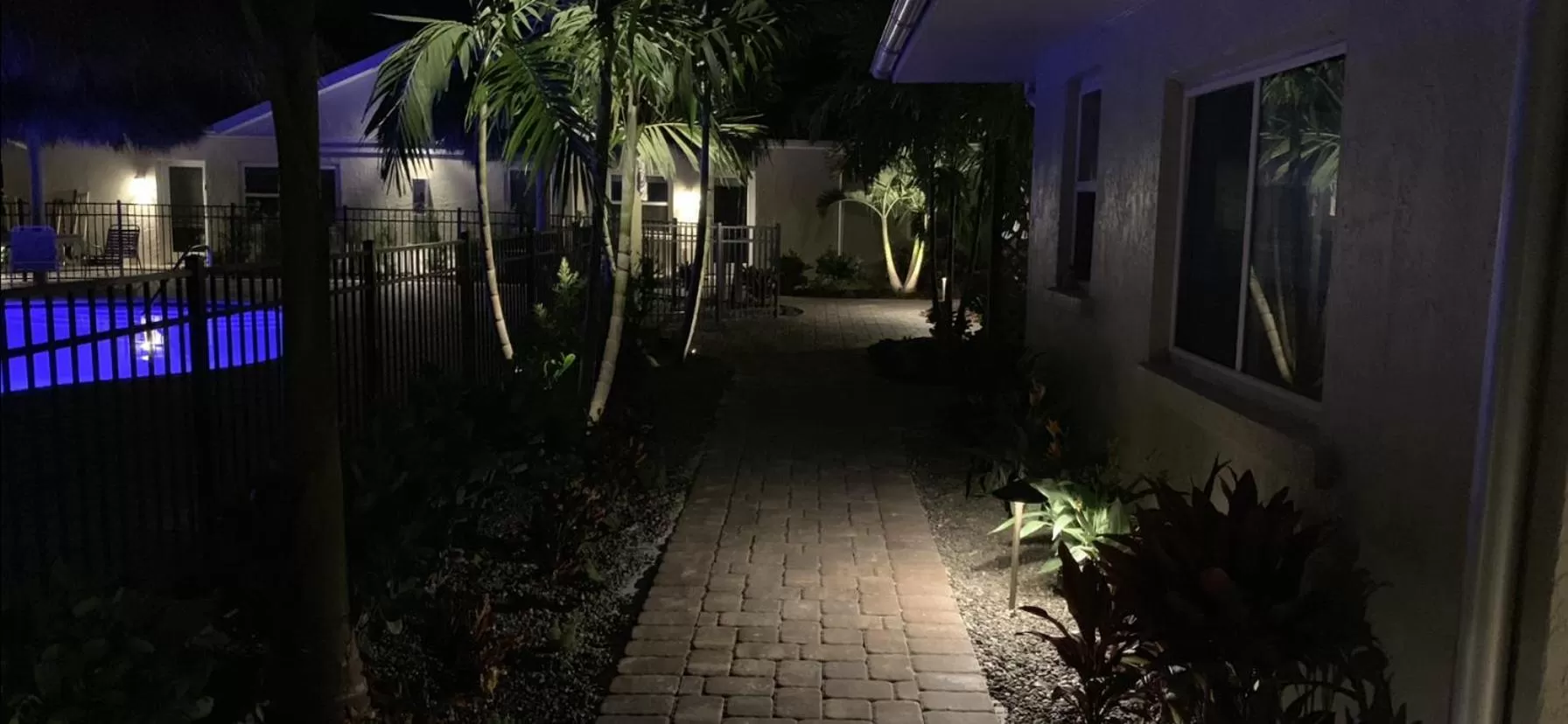 Twin Palms at Siesta