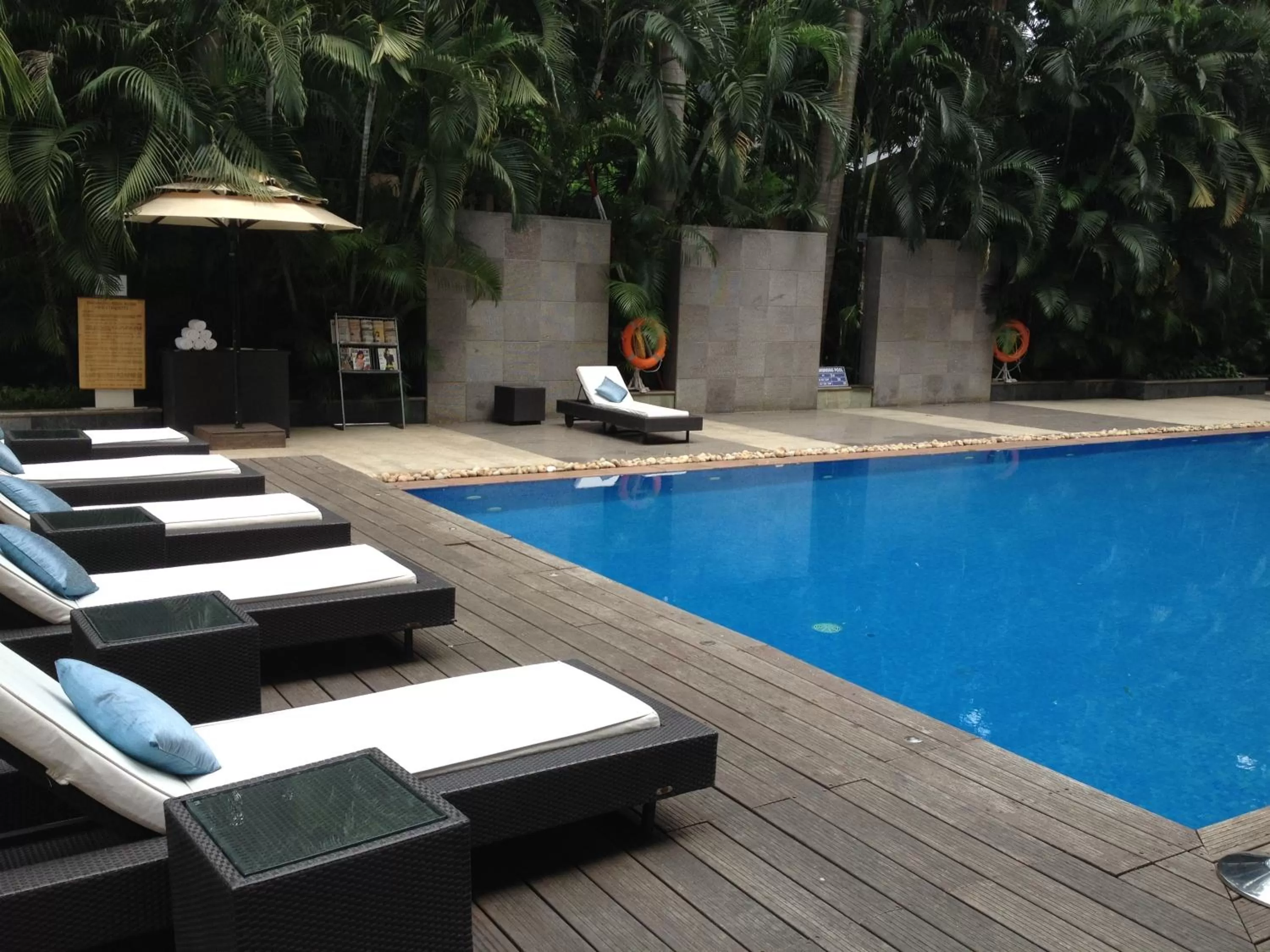 Swimming pool in Blue Diamond Pune IHCL SeleQtions