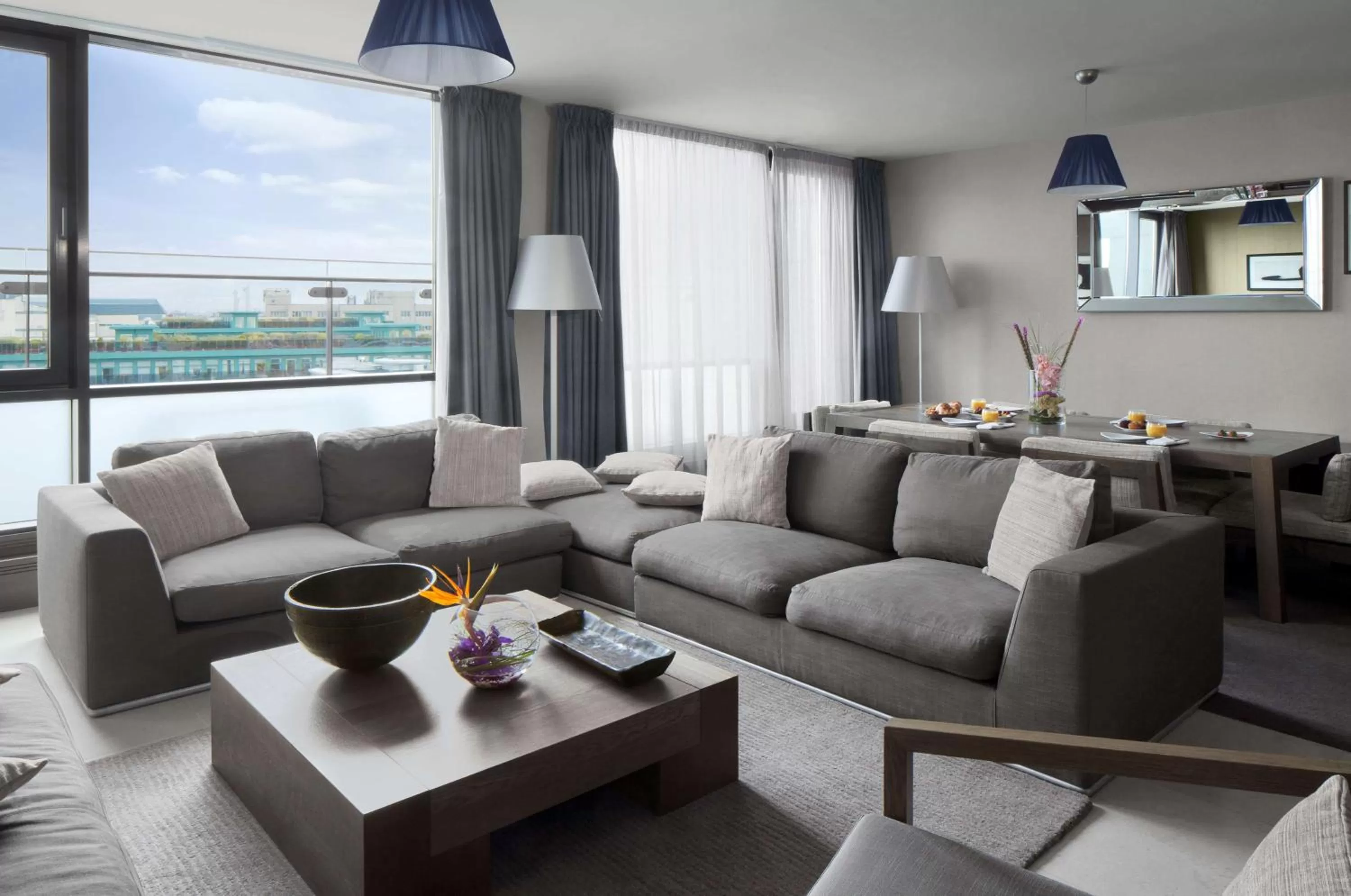 Photo of the whole room in Radisson Blu Royal Hotel Dublin