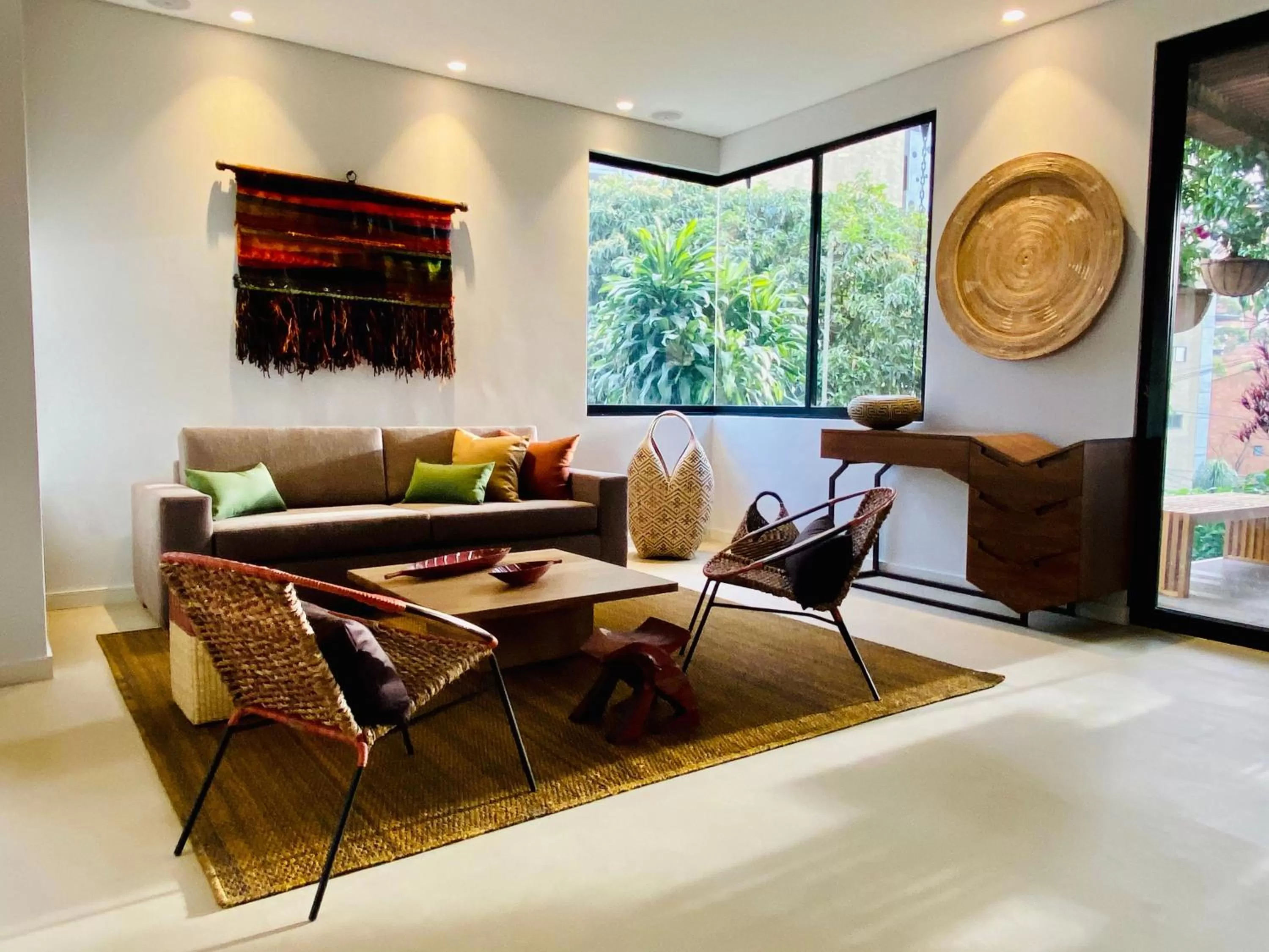 Living room, Seating Area in Patio del Mundo