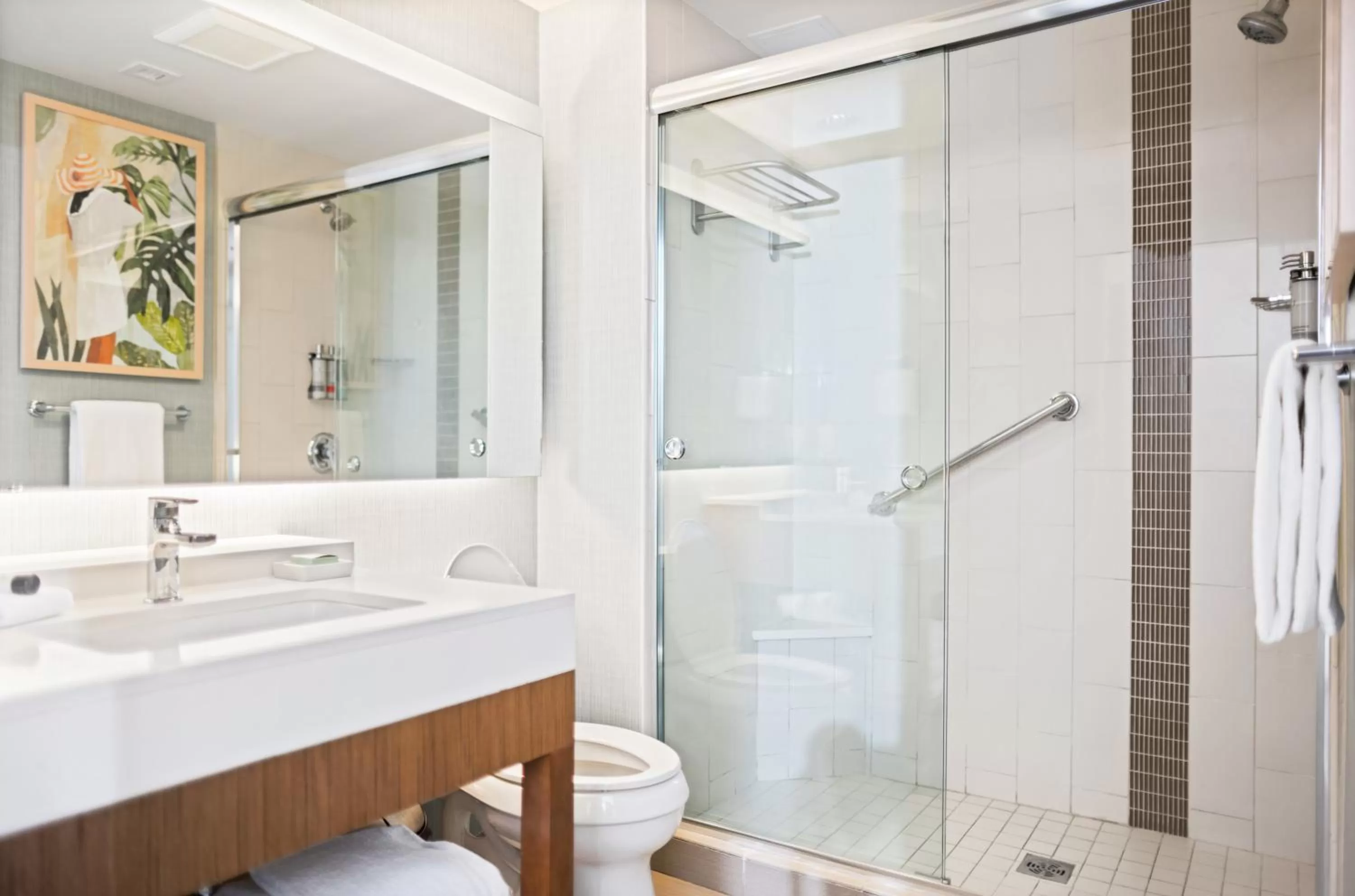 King Room with Sofa Bed in Faro Blanco Resort & Yacht Club Marathon, Curio by Hilton