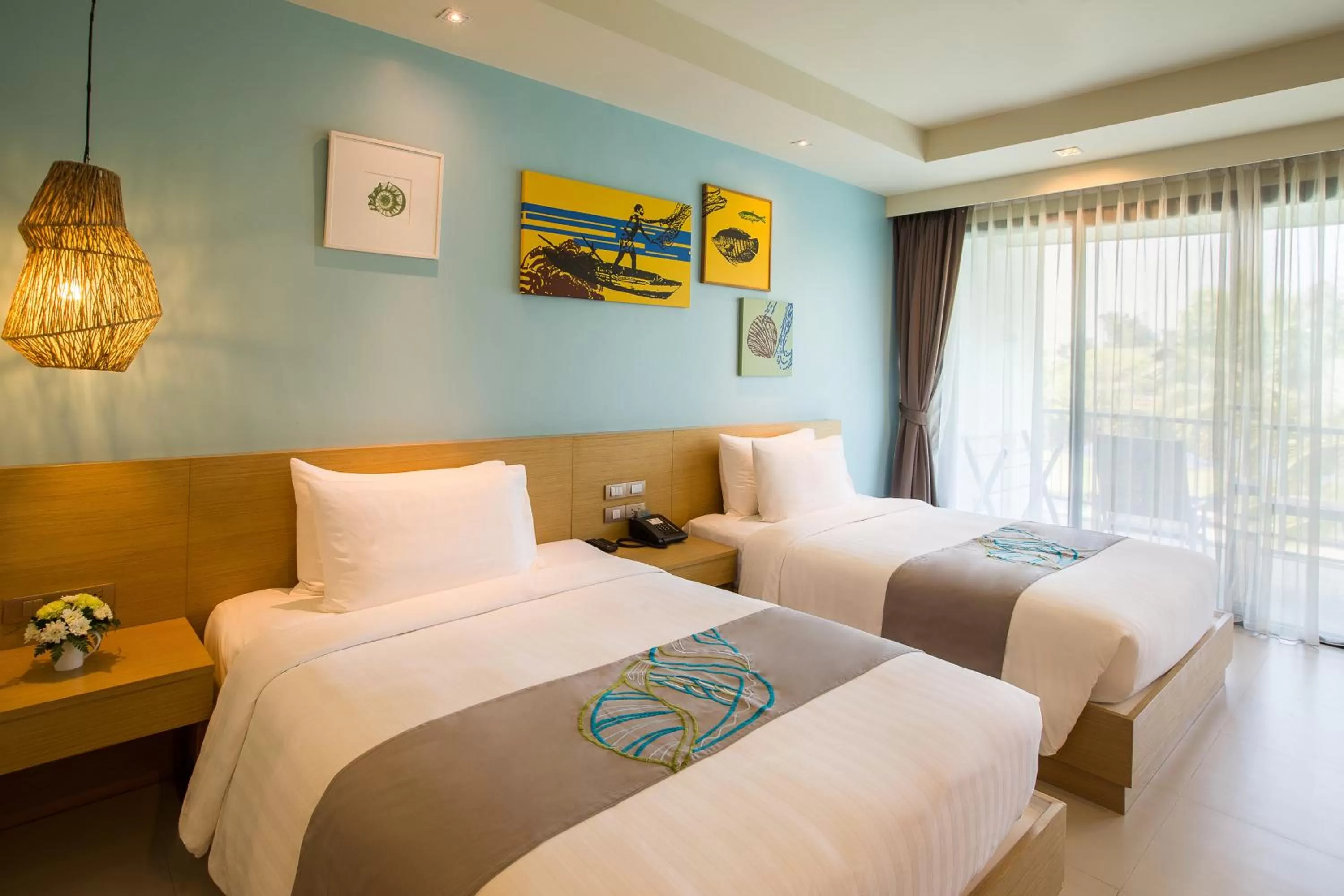 Photo of the whole room, Bed in Holiday Ao Nang Beach Resort, Krabi