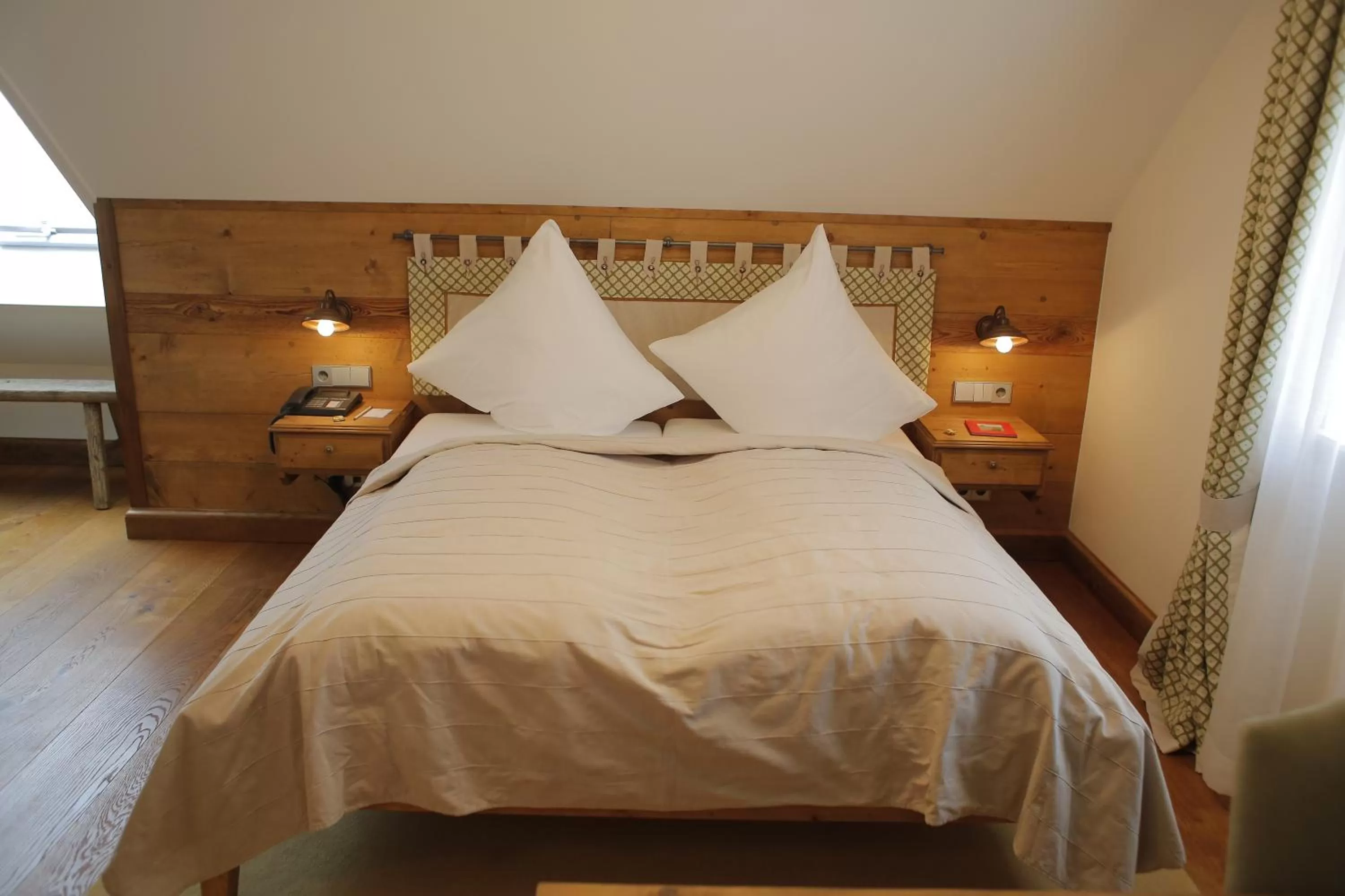 Photo of the whole room, Bed in Hotel-Restaurant Anne-Sophie