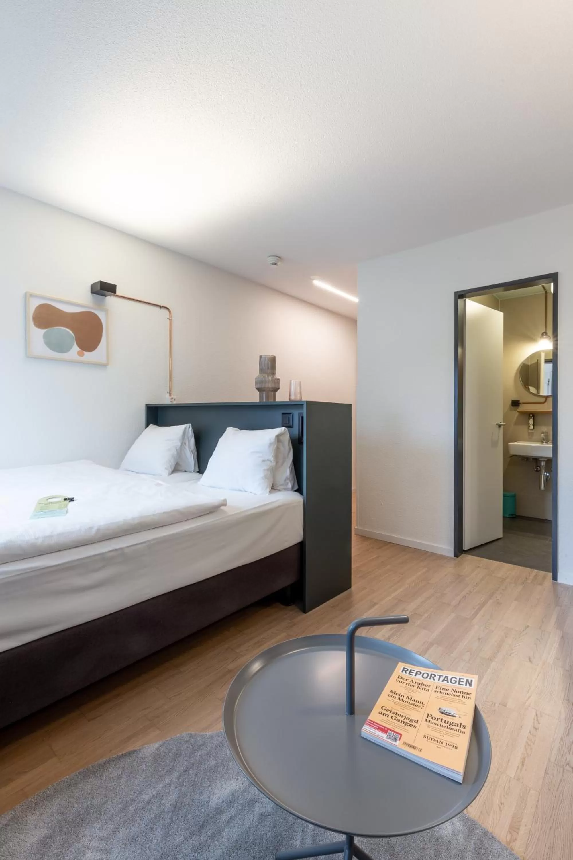 Bed in Alpenblick Bern - kind of a hotel