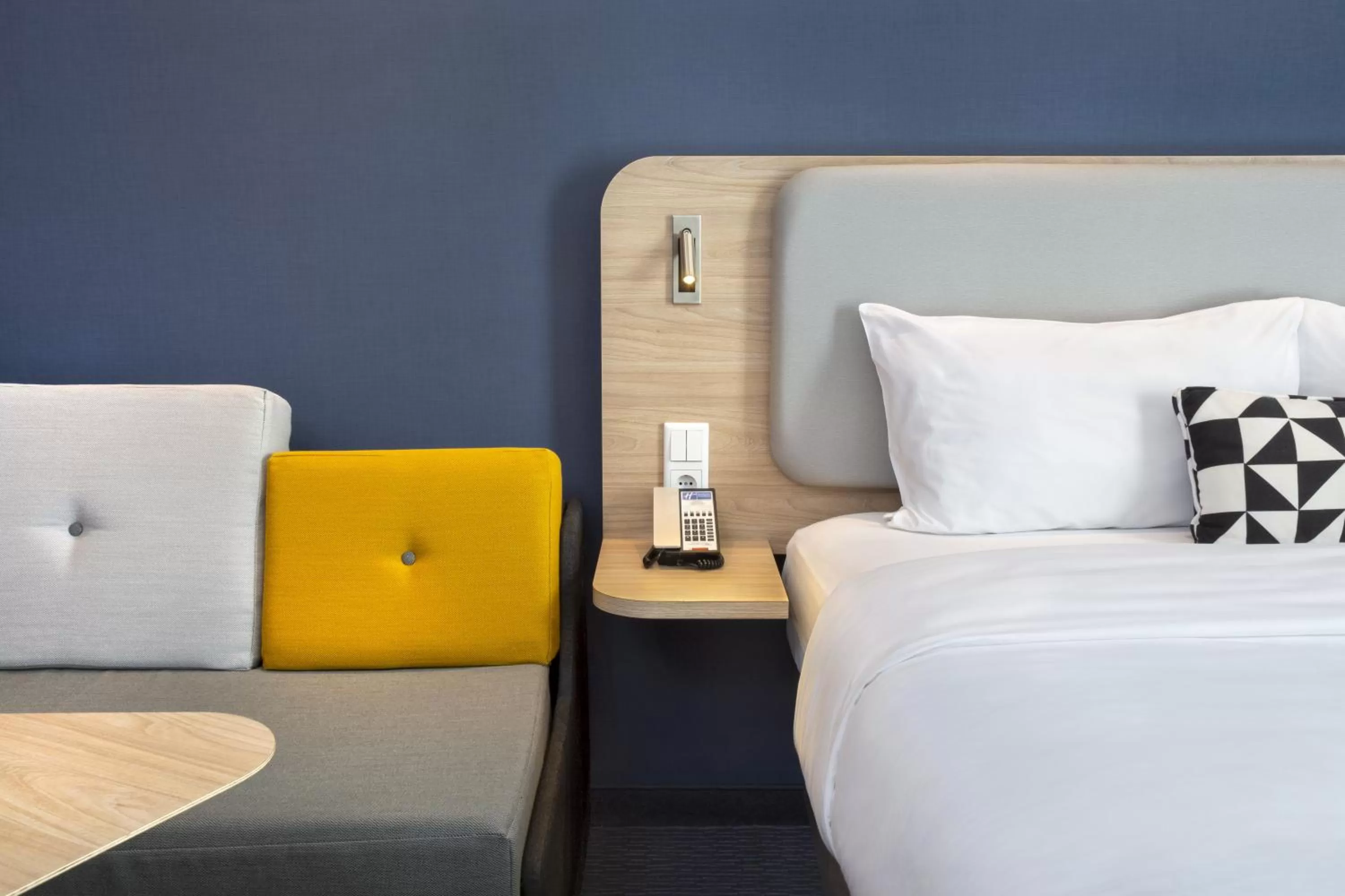 Photo of the whole room, Bed in Holiday Inn Express Karlsruhe - City Park by IHG