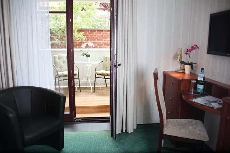 Single Room with Balcony in Hotel Doberaner Hof Single Room with Balcony in Hotel Doberaner Hof