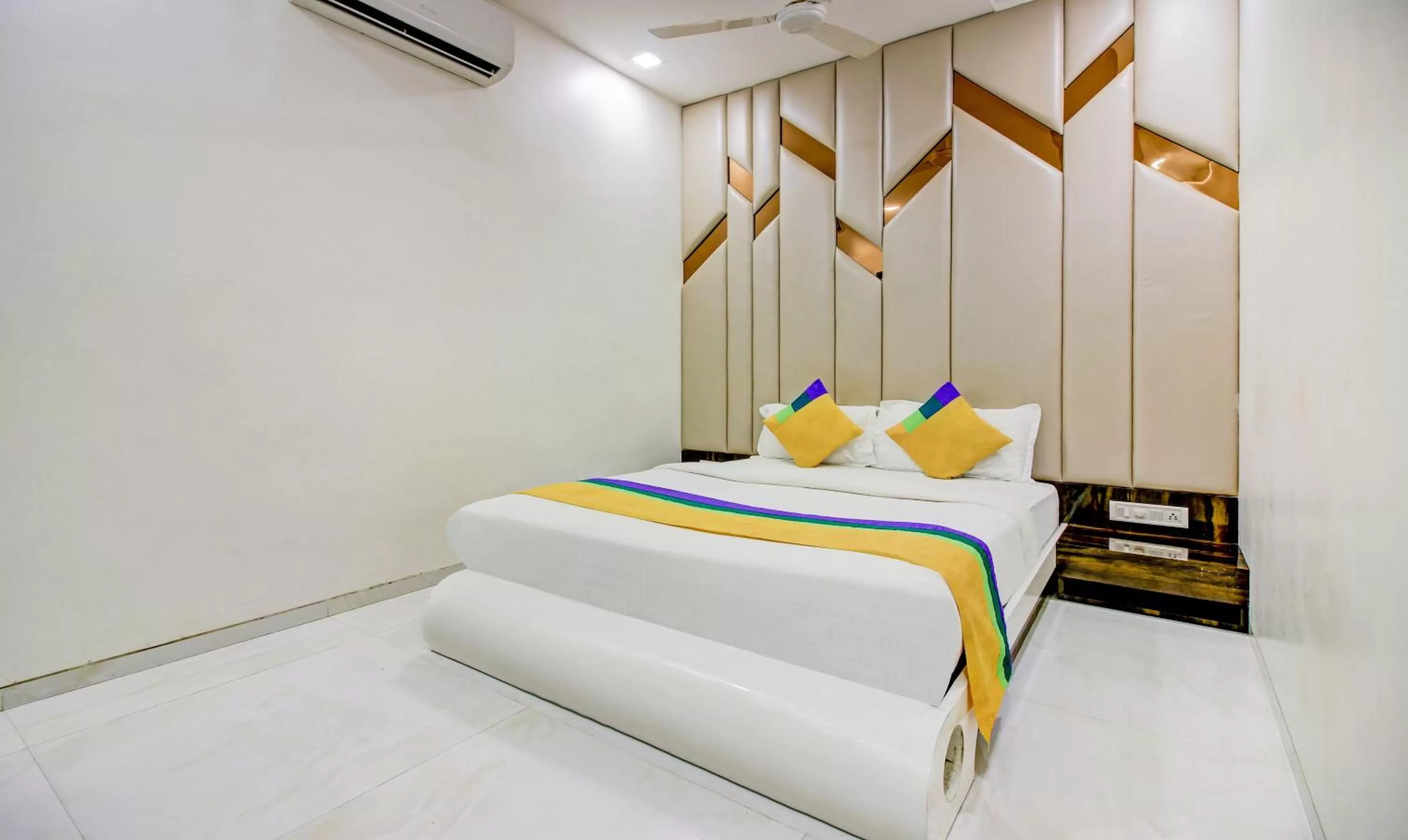 Bed in Hotel Magnet