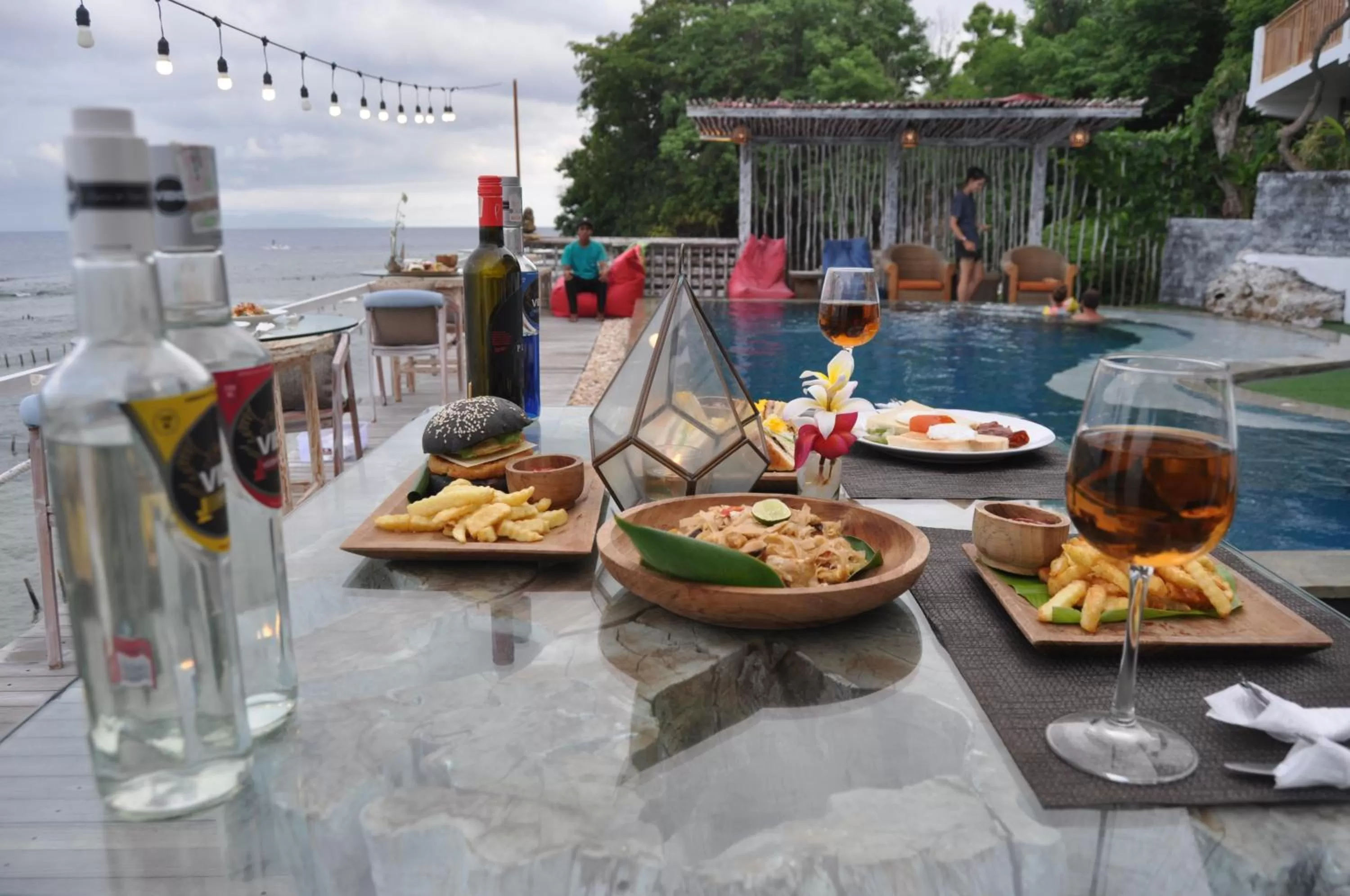 Food and drinks in Ocean Terrace Suite And Spa Luxury