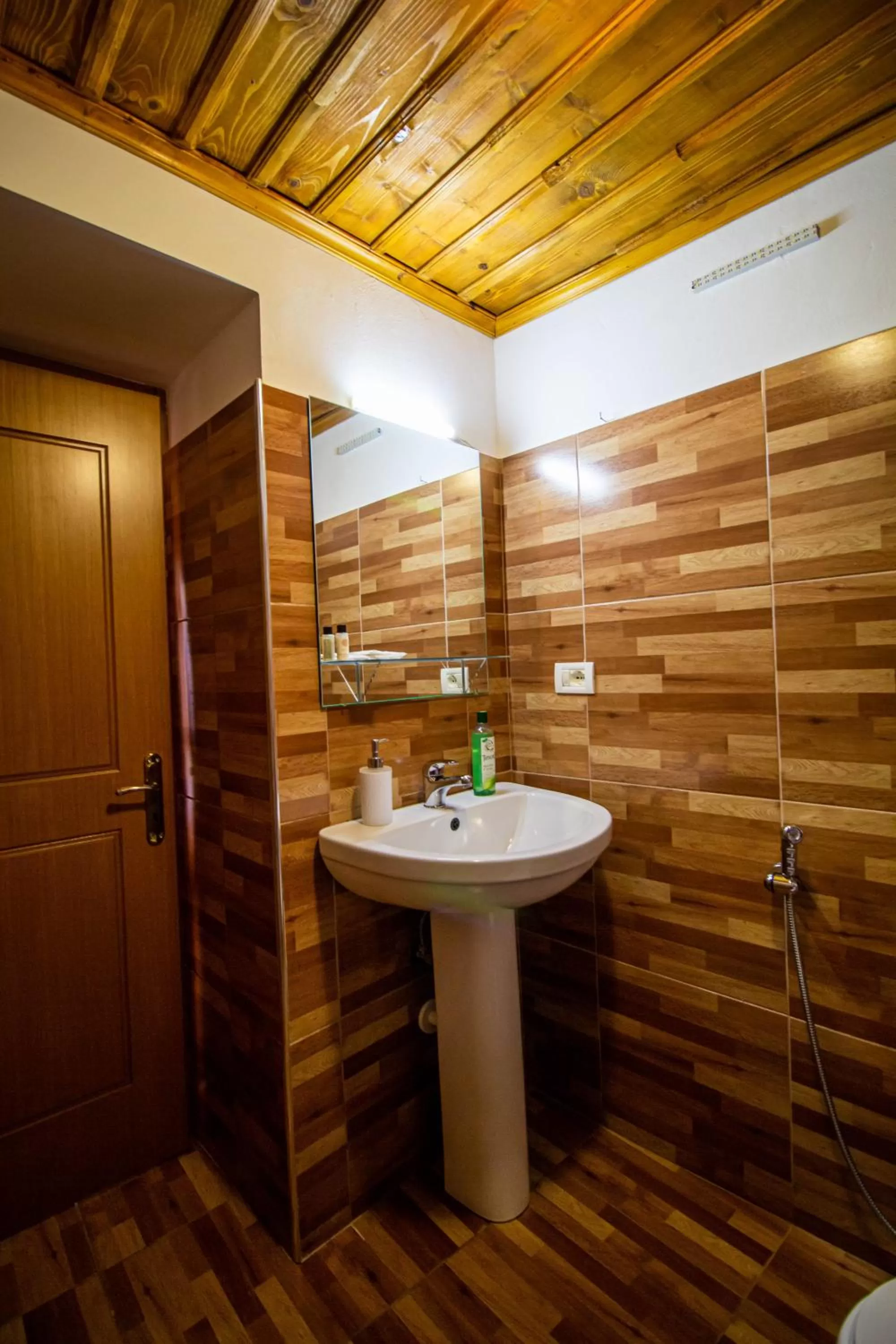 Bathroom in Hotel Bebej Tradicional