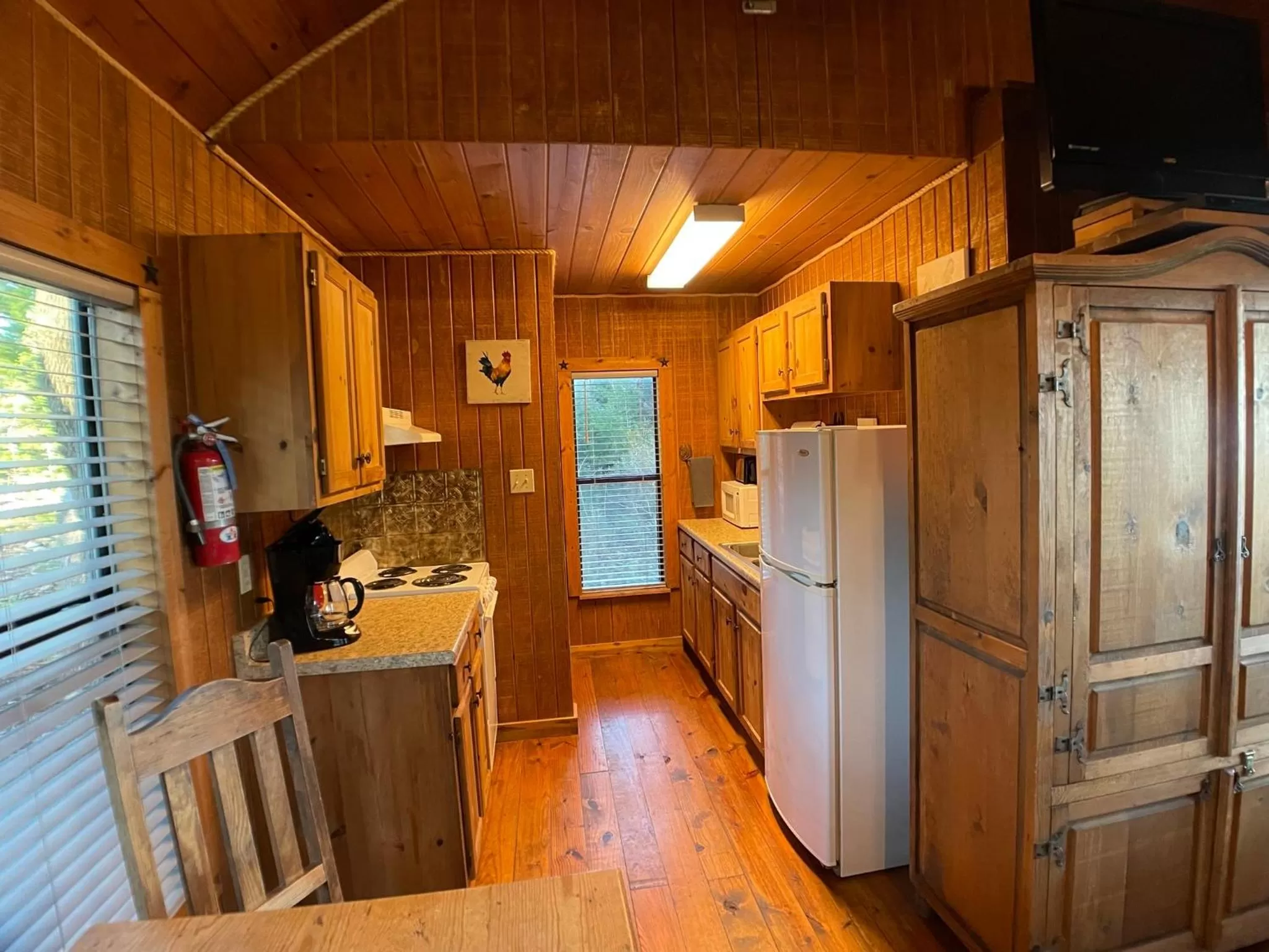 kitchen in Walnut Canyon Cabins