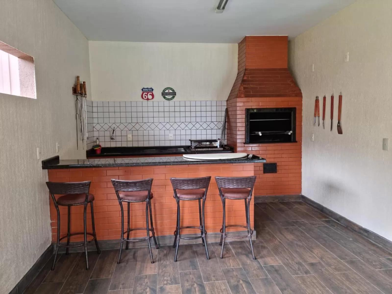 Swimming pool, Kitchen/Kitchenette in Hotel Rouver