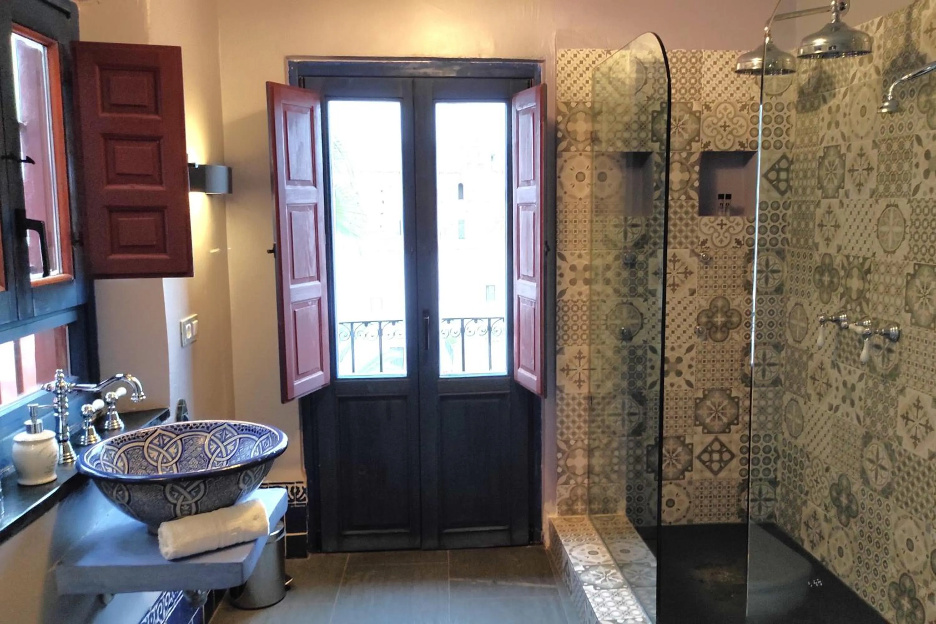 Bathroom in Hotel la Boheme
